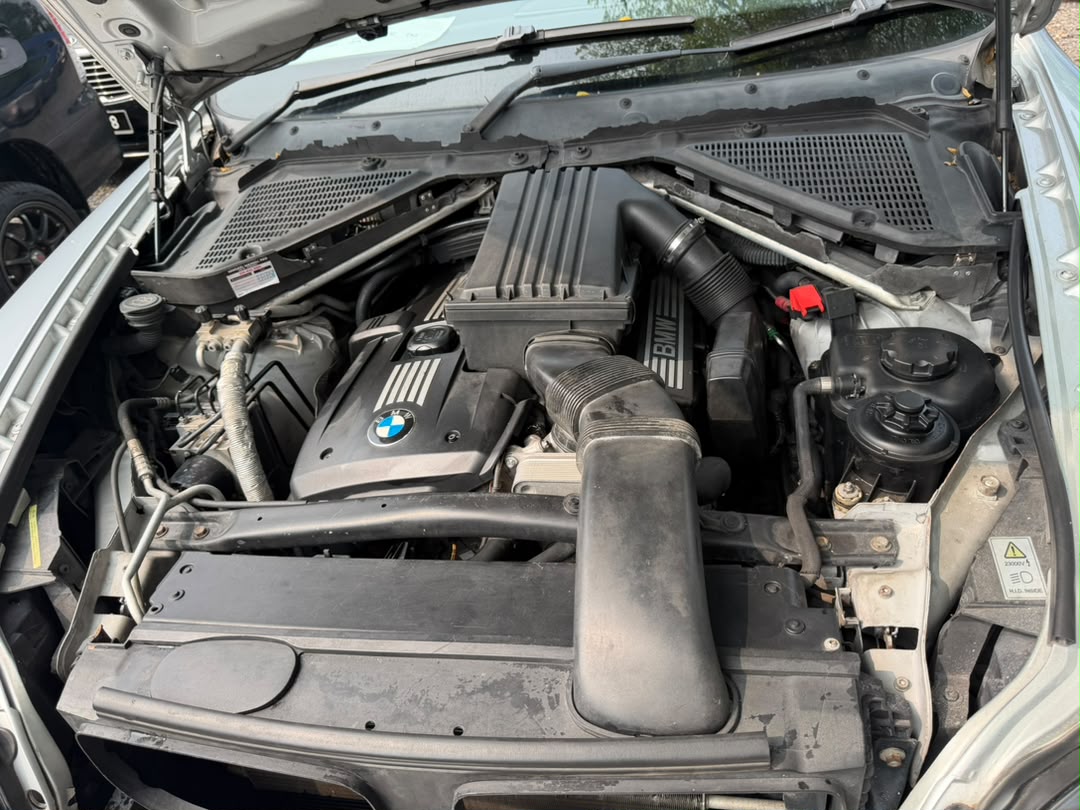 BMW BMW X5 — photo 16