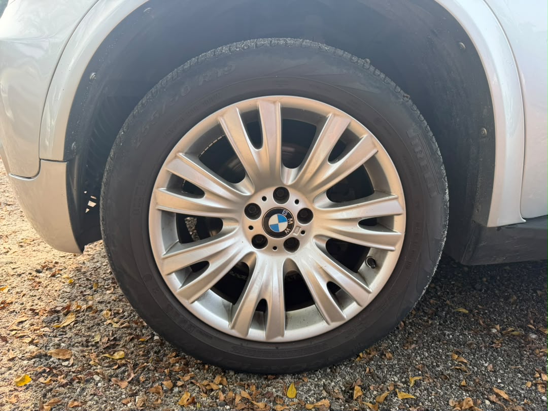 BMW BMW X5 — photo 17