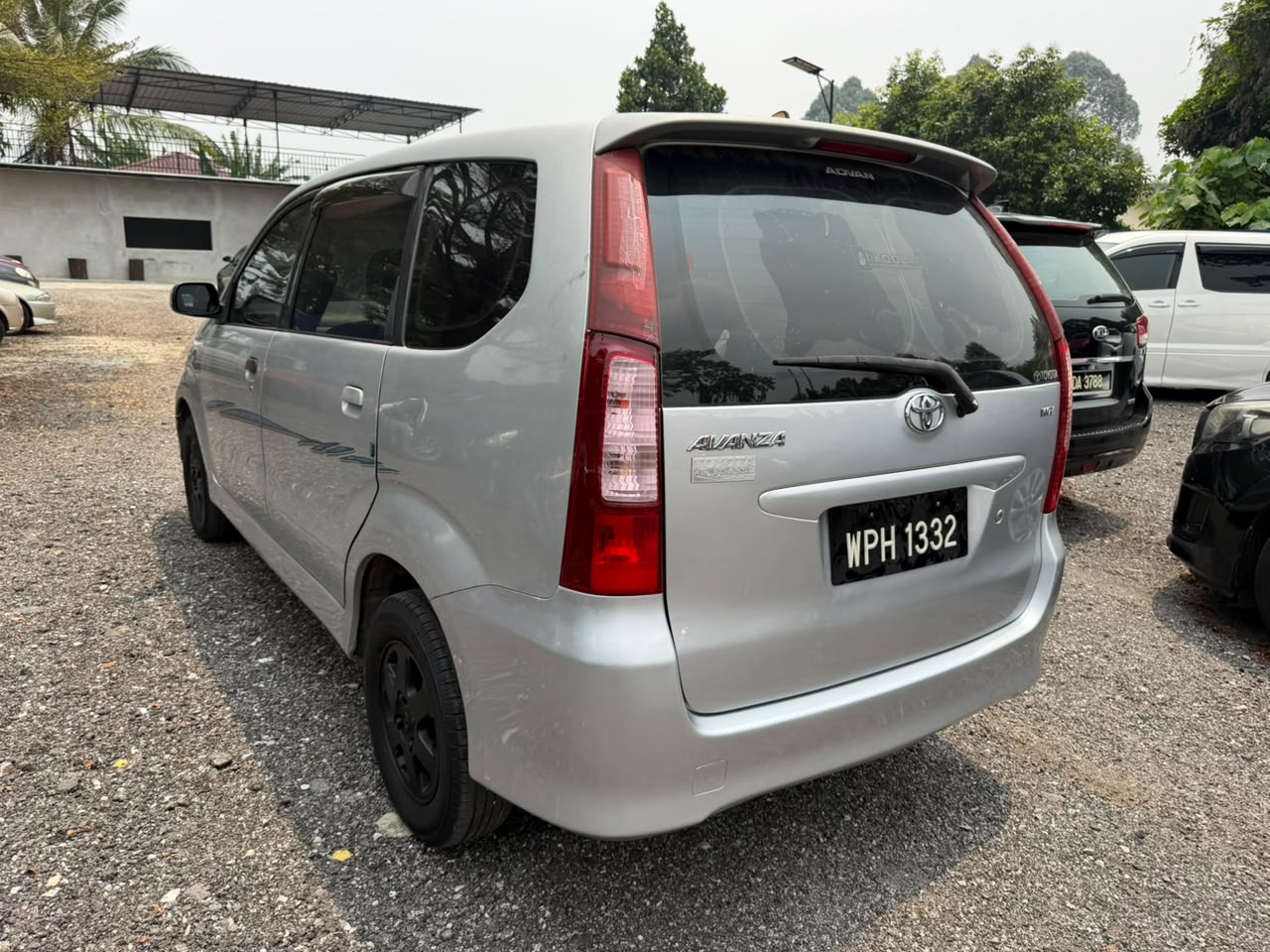 AVANZA Avanza — photo 1 of 13