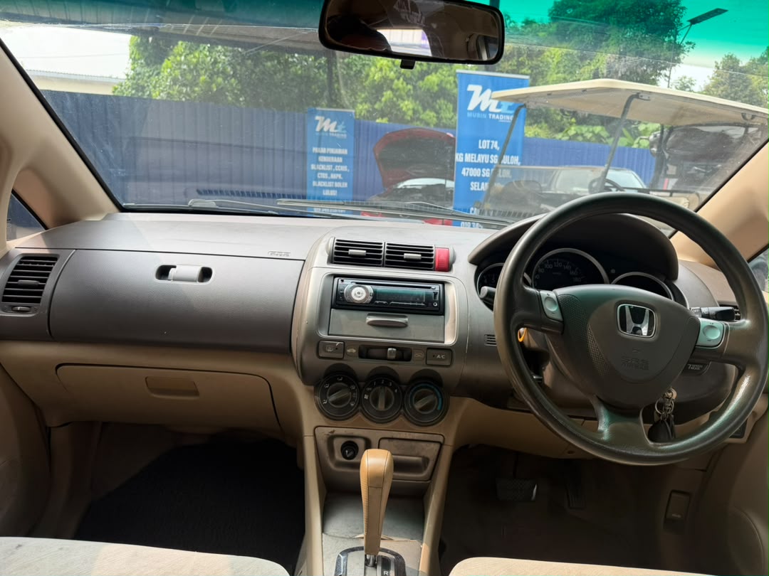 Honda Honda City 1.5 (A) — photo 9
