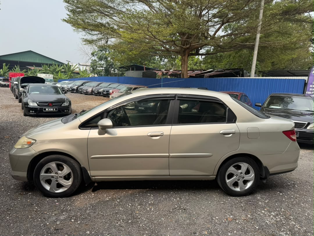 Honda Honda City 1.5 (A) — photo 11