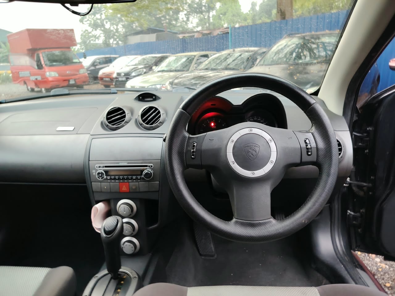 Proton Proton Satria Neo 1.6 — photo 9