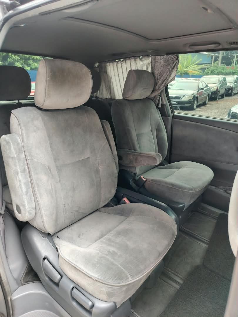 Toyota Toyota Estima 3.0 G — photo 11