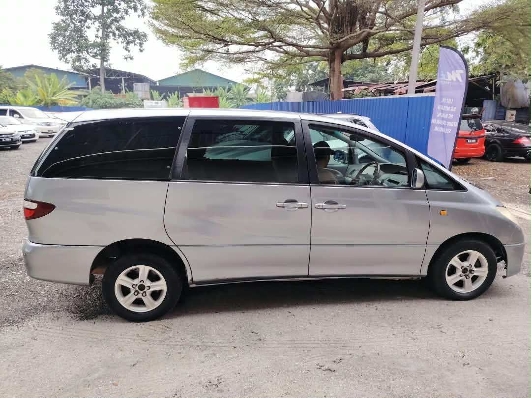 Toyota Toyota Estima 3.0 G — photo 10