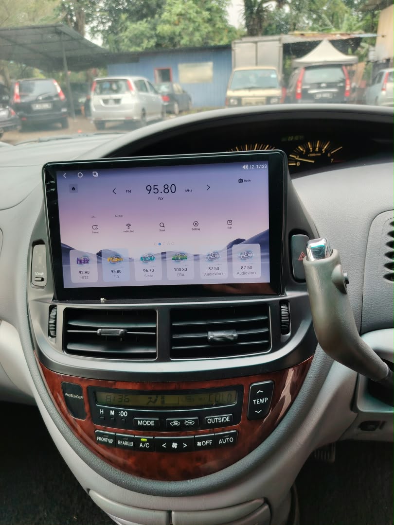 Toyota Toyota Estima 3.0 G — photo 14