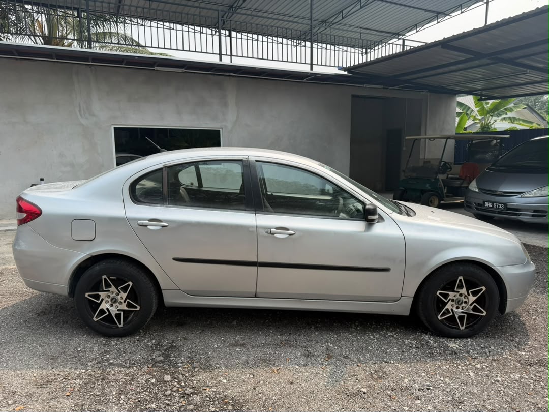 Proton Proton Persona 1.6 — photo 6