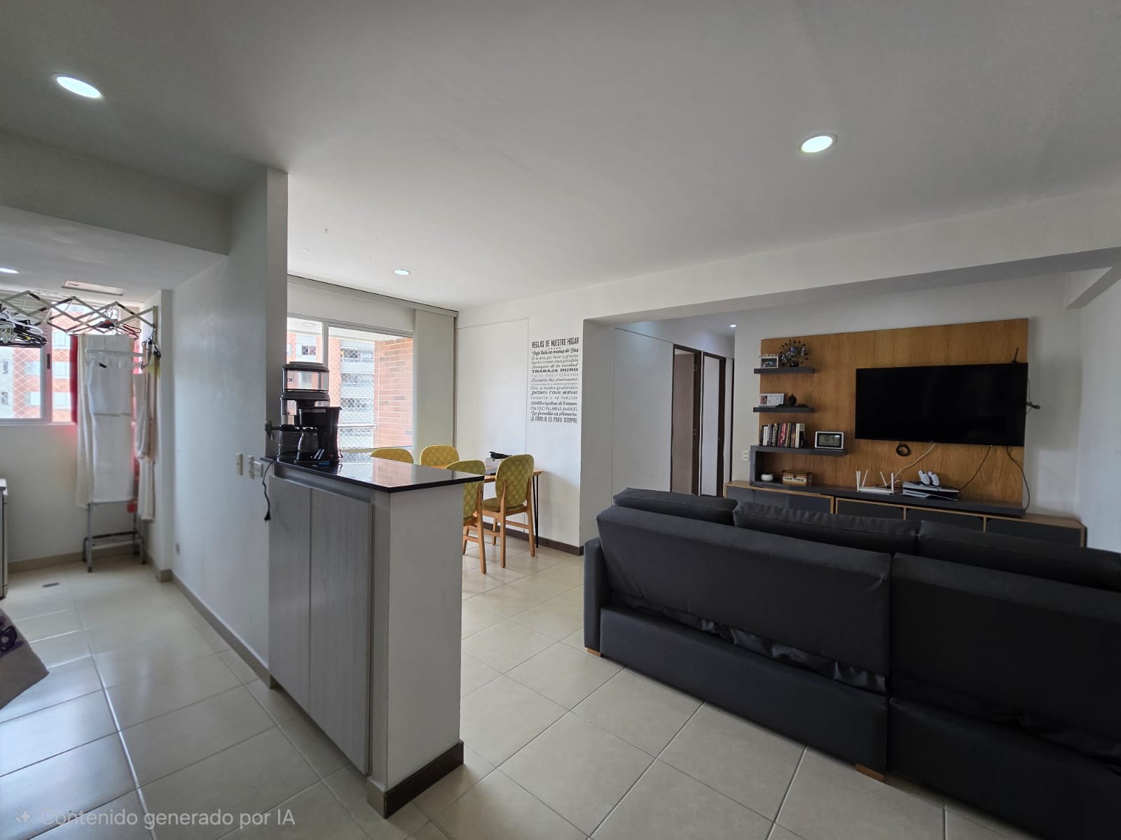 Apartamento en venta de 3 habitaciones y balcón en Asdesillas, Sabaneta, Antioquia