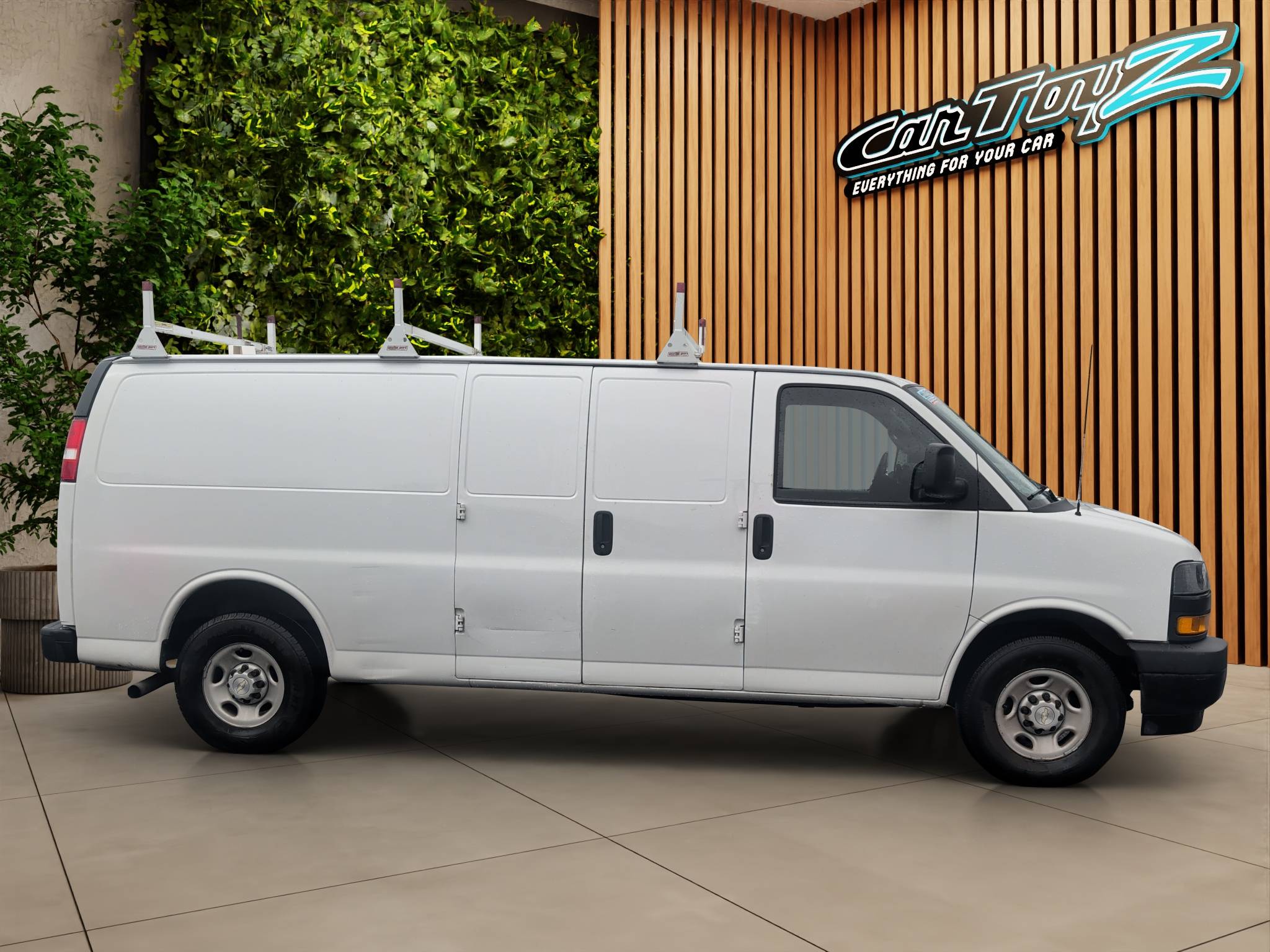 2021 CHEVROLET EXPRESS 2500 WORK VAN CARGO • 81K MILES EXTENDED CARGO VAN • 4.3L V6 • 8-SPEED AUTOMATIC • TOW HITCH • LIMITED SLIP DIFFERENTIAL • BACKUP CAMERA Thumbnail