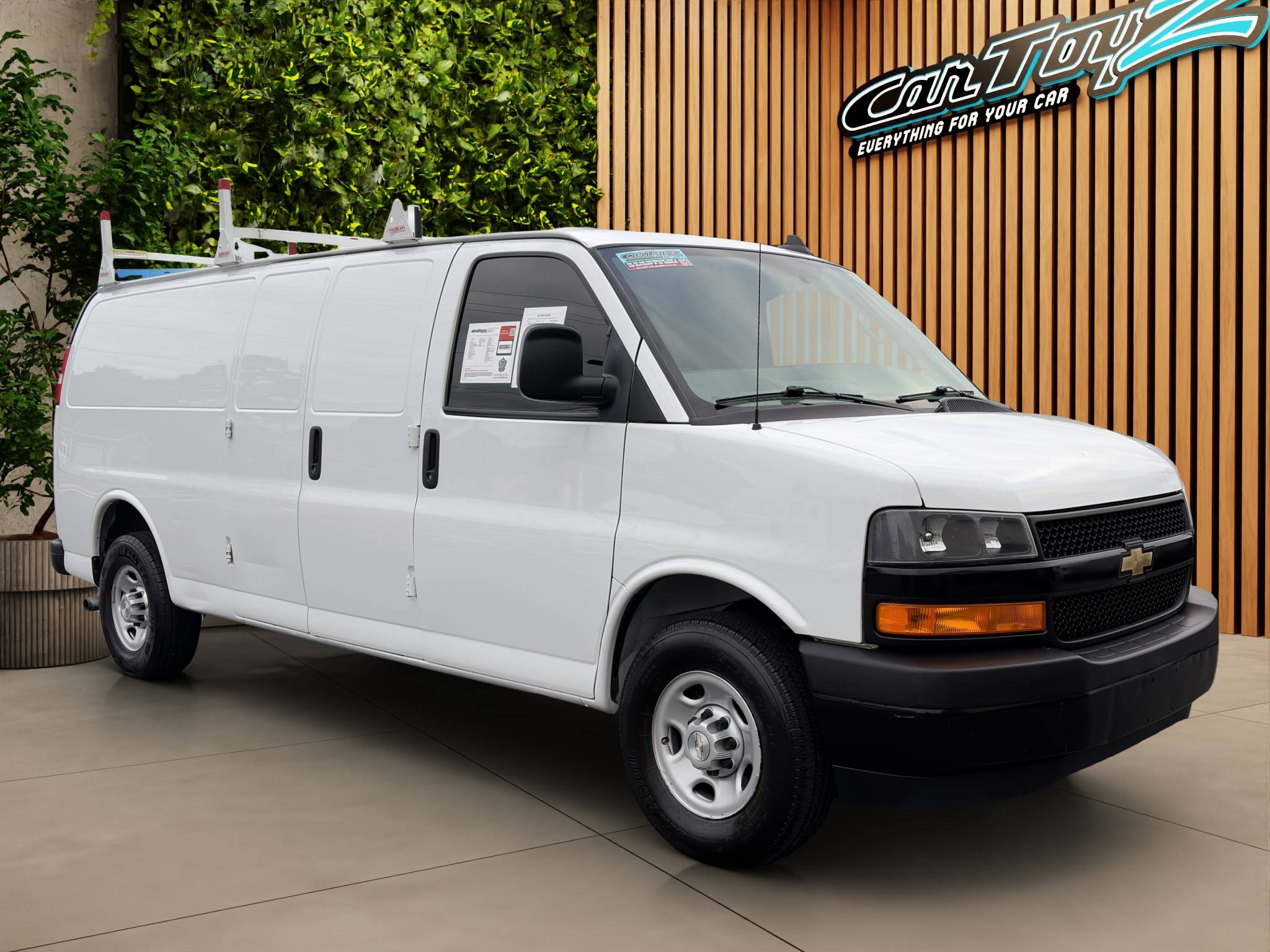 2021 CHEVROLET EXPRESS 2500 WORK VAN CARGO • 81K MILES EXTENDED CARGO VAN • 4.3L V6 • 8-SPEED AUTOMATIC • TOW HITCH • LIMITED SLIP DIFFERENTIAL • BACKUP CAMERA for sale in Egg Harbor Township, NJ - Distinctive Car Toyz