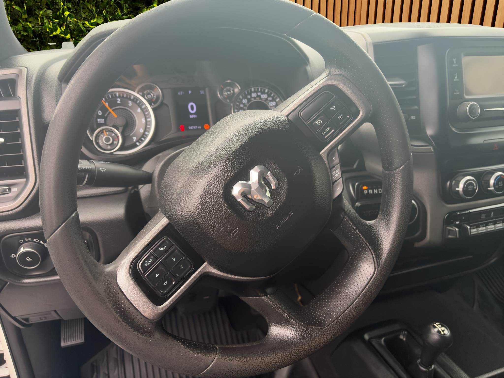 2022 RAM 2500 TRADESMAN CREW CAB 4X4 LONG BOX • 94K MILES • 6.4L HEMI V8 8-SPEED AUTOMATIC • 5TH WHEEL/GOOSENECK PREP • SPRAY-IN BEDLINER • TRAILER BRAKE CONTROLLER Thumbnail