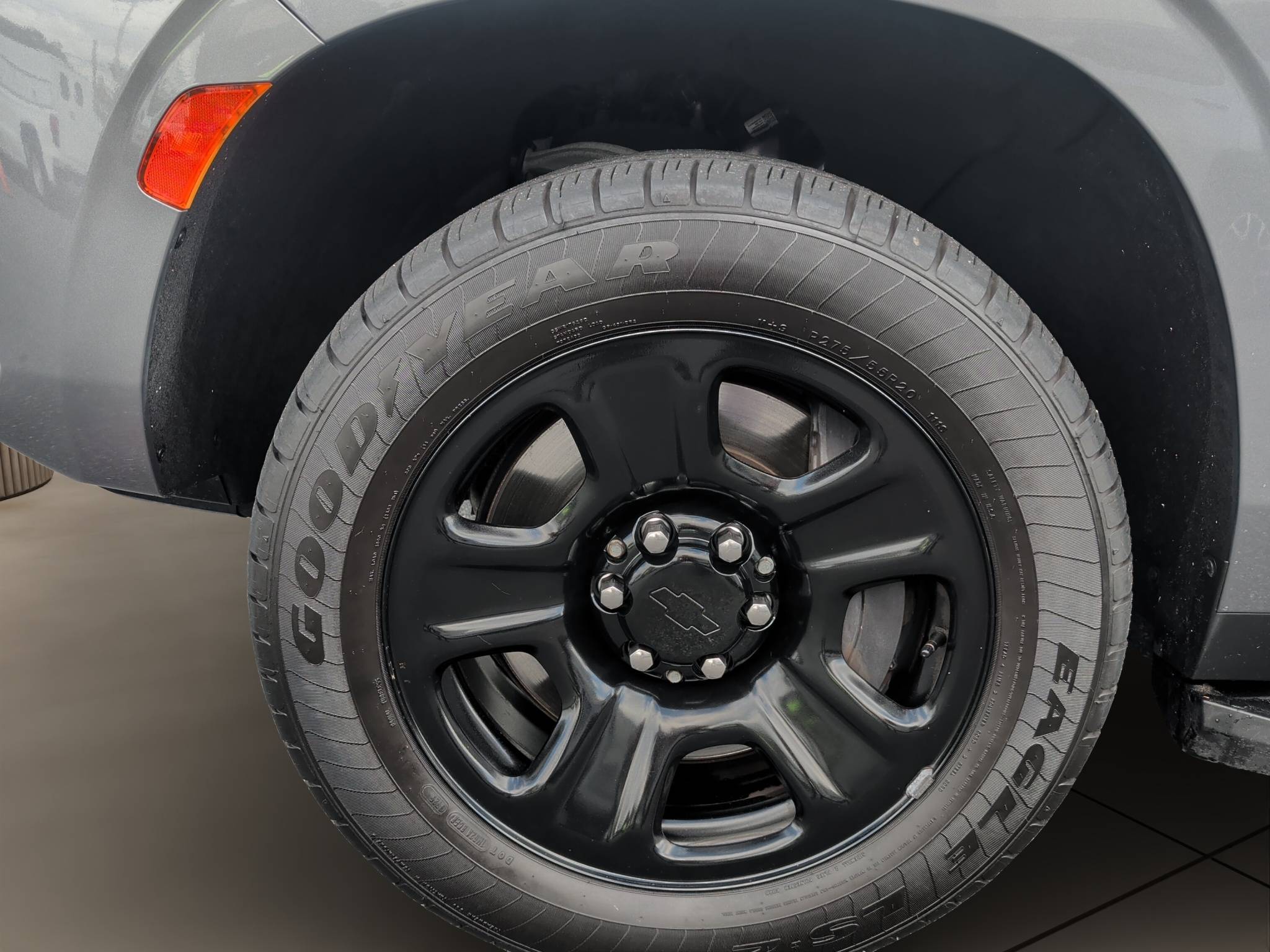 2021 CHEVROLET TAHOE COMMERCIAL FLEET • CLEAN CARFAX • 1 OWNER ONLY 85K MILES • 5.3L ECOTEC3 V8 • 4WD • 10-SPEED AUTOMATIC • SATIN STEEL METALLIC Thumbnail