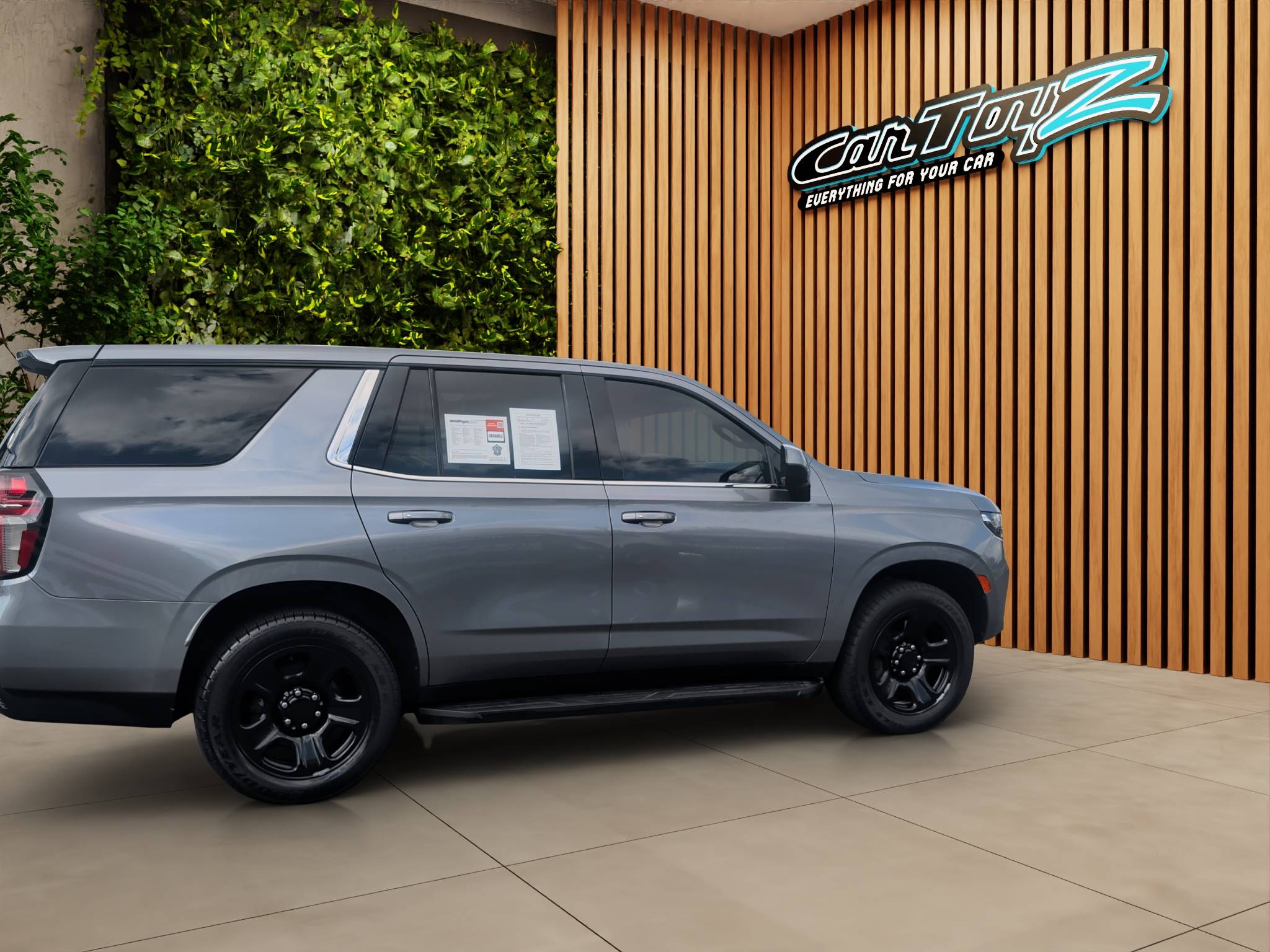 2021 CHEVROLET TAHOE COMMERCIAL FLEET • CLEAN CARFAX • 1 OWNER ONLY 85K MILES • 5.3L ECOTEC3 V8 • 4WD • 10-SPEED AUTOMATIC • SATIN STEEL METALLIC Thumbnail