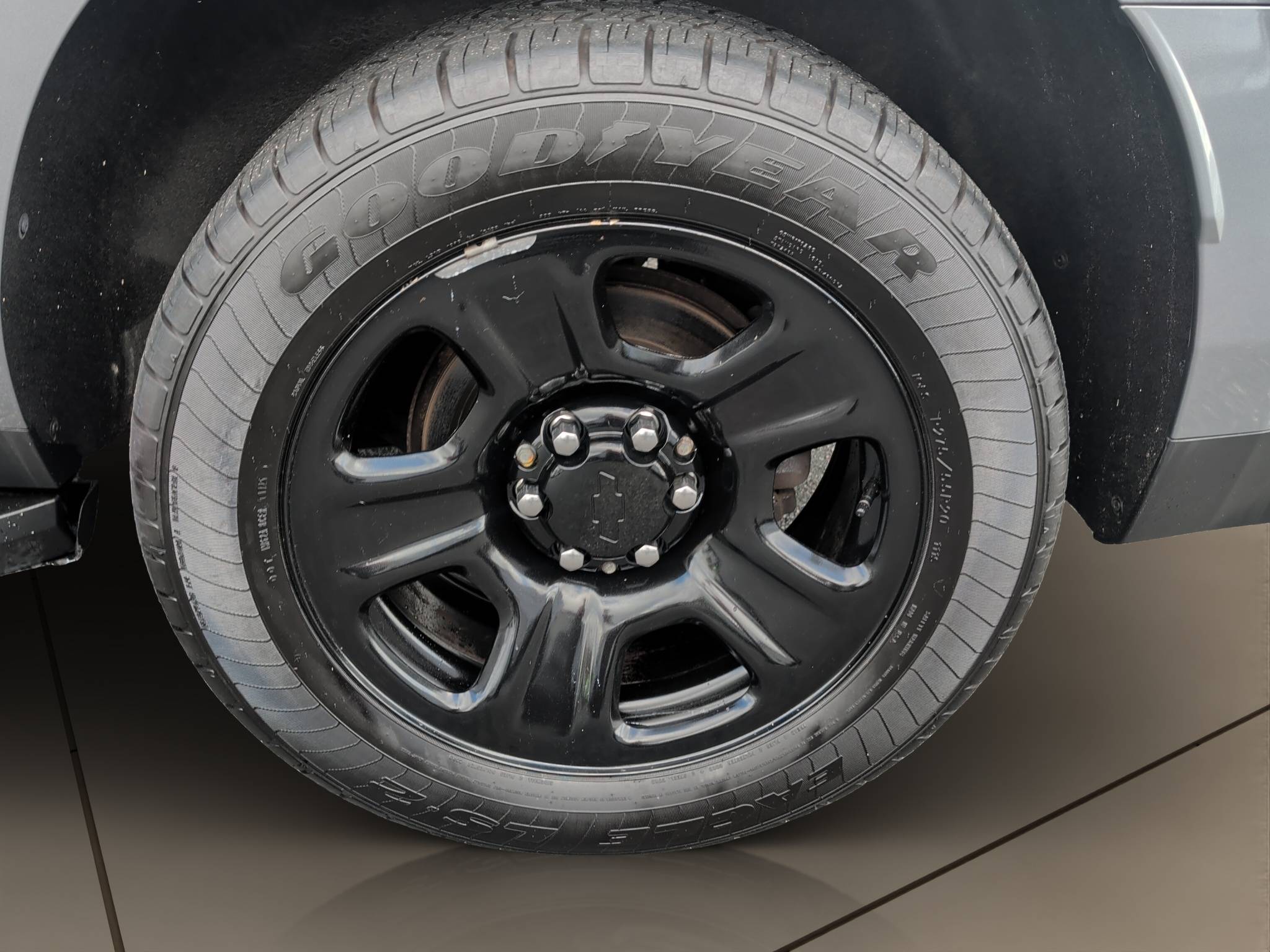 2021 CHEVROLET TAHOE COMMERCIAL FLEET • CLEAN CARFAX • 1 OWNER ONLY 85K MILES • 5.3L ECOTEC3 V8 • 4WD • 10-SPEED AUTOMATIC • SATIN STEEL METALLIC Thumbnail