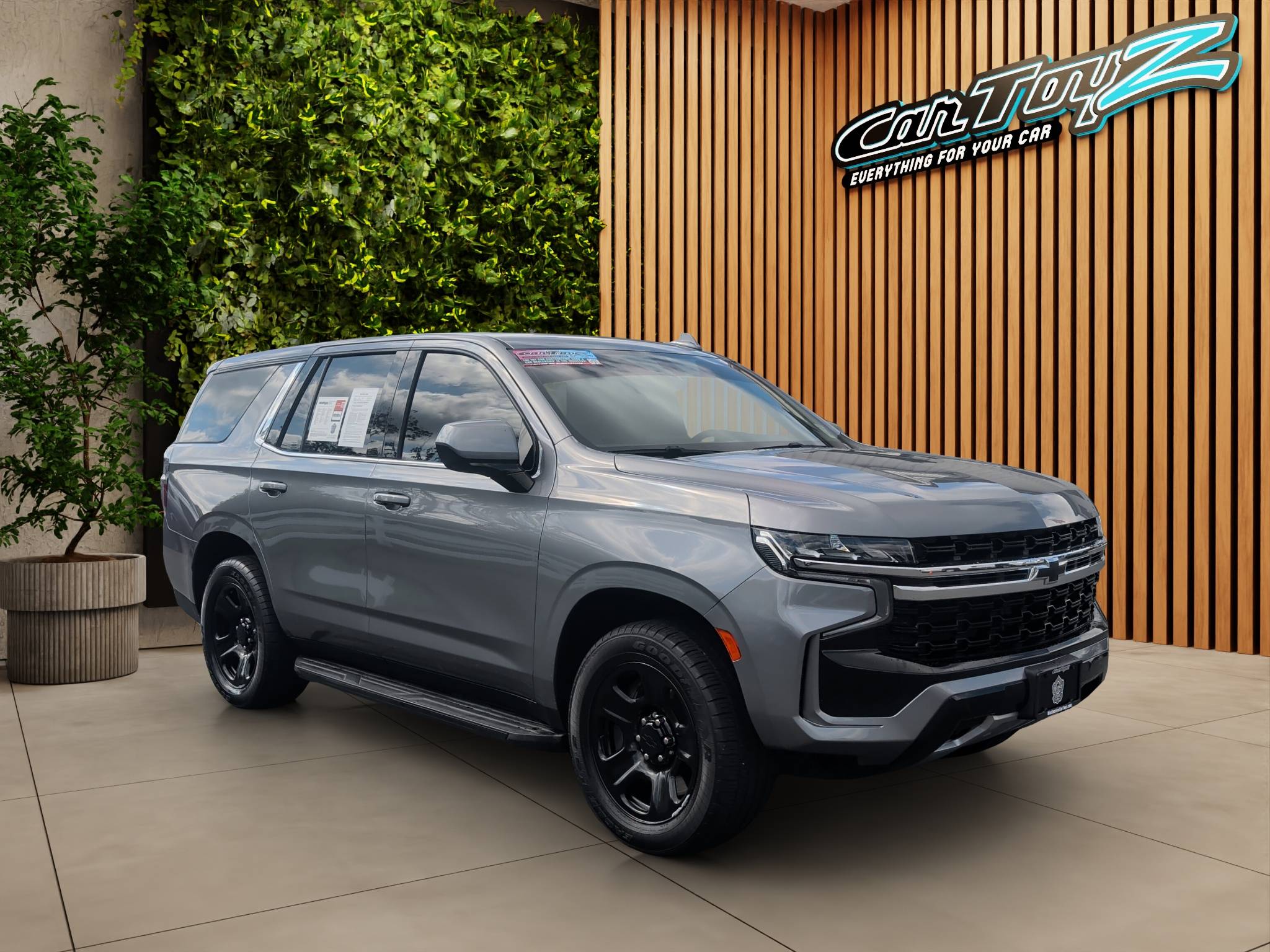 2021 CHEVROLET TAHOE COMMERCIAL FLEET • CLEAN CARFAX • 1 OWNER ONLY 85K MILES • 5.3L ECOTEC3 V8 • 4WD • 10-SPEED AUTOMATIC • SATIN STEEL METALLIC Thumbnail