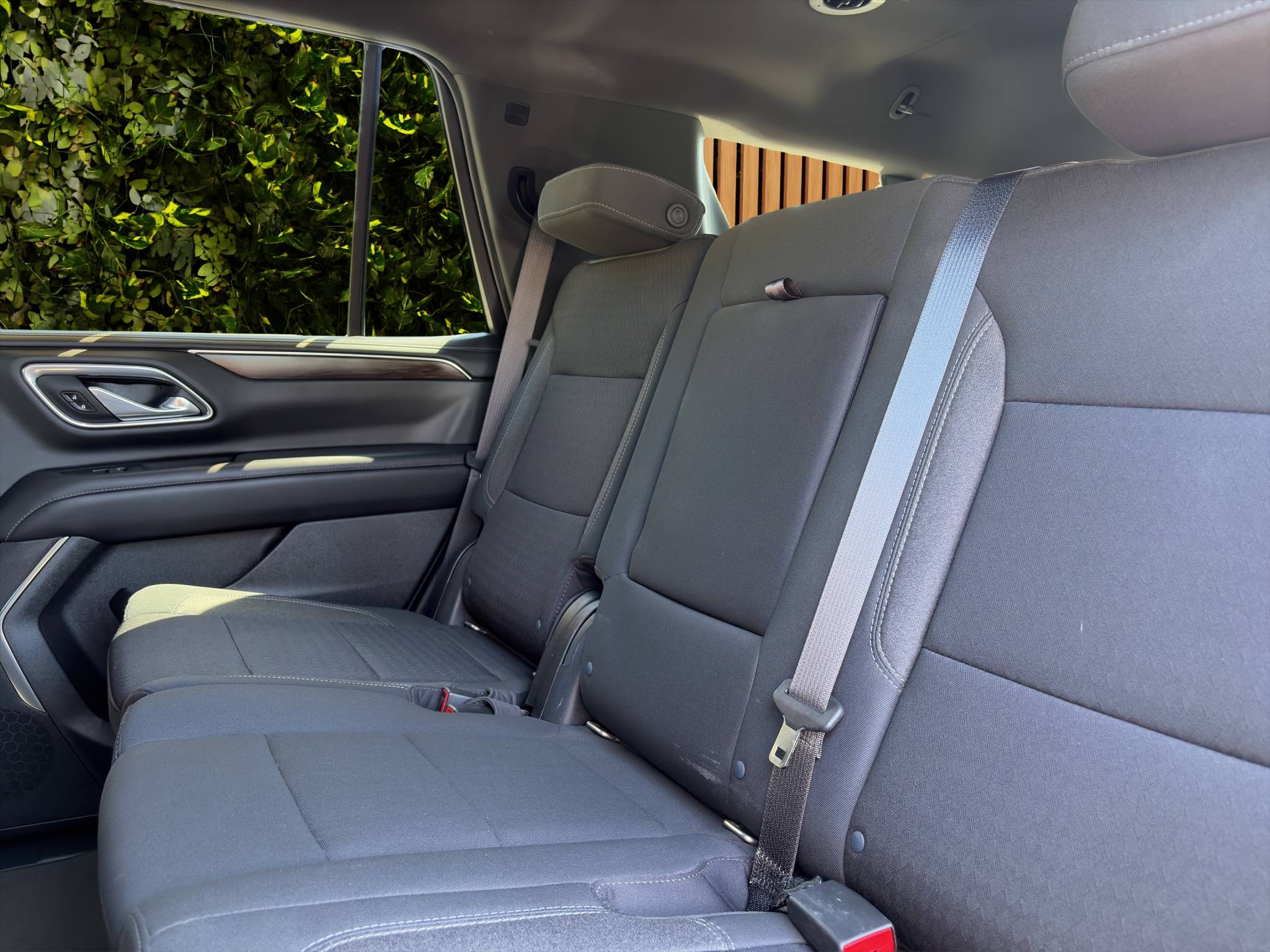 2021 CHEVROLET TAHOE COMMERCIAL FLEET • 1 OWNER • ONLY 75K MILES 5.3L ECOTEC3 V8 • 4WD • 10-SPEED AUTOMATIC • SHADOW GRAY METALLIC • FULL-SIZE SUV Thumbnail