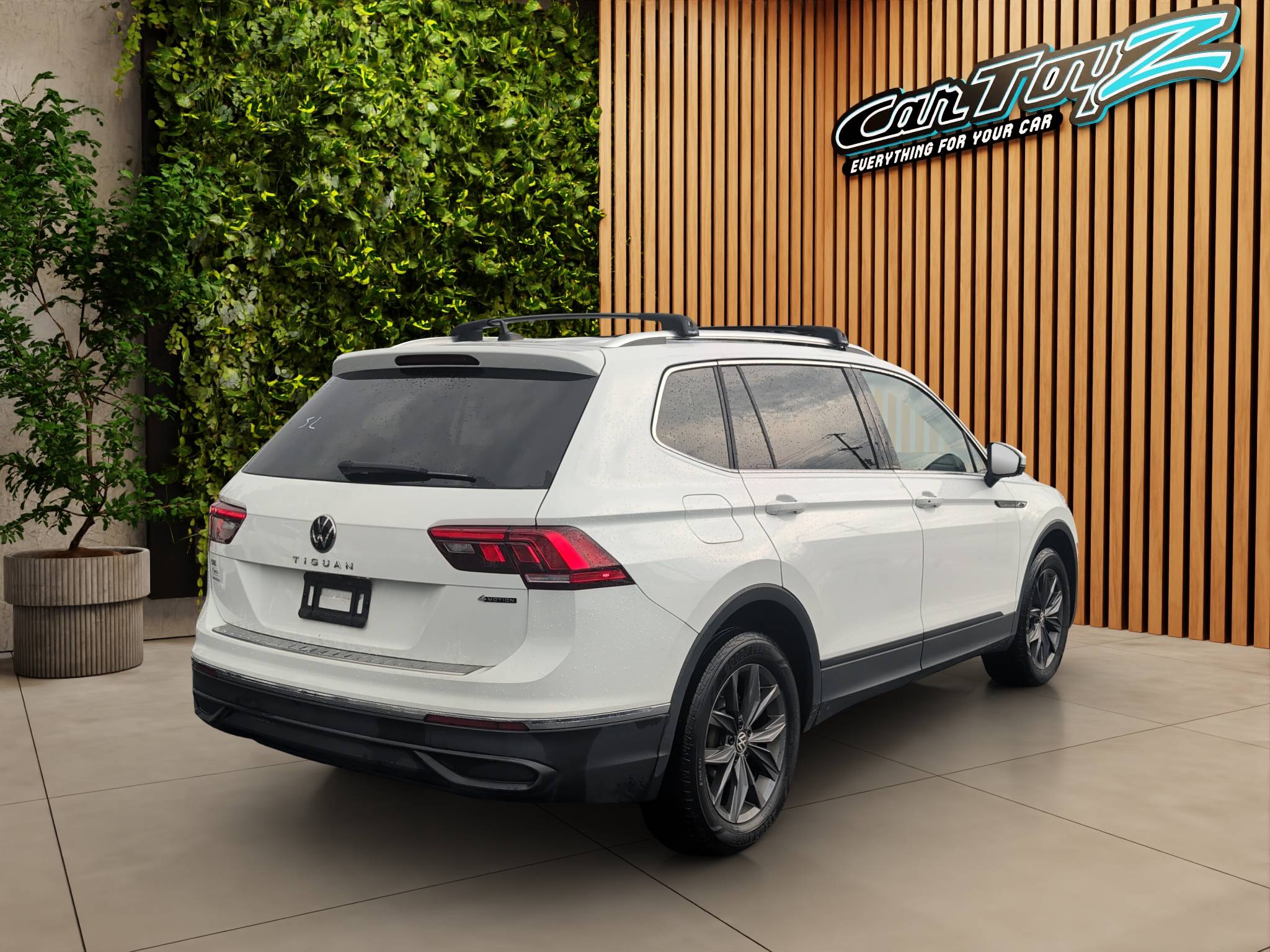 2024 VOLKSWAGEN TIGUAN 2.0T SE • CLEAN CARFAX • 1 OWNER • 79K MILES 2.0L TSI TURBO • AWD • 8-SPEED AUTOMATIC • TIPTRONIC • PURE WHITE • SE Thumbnail