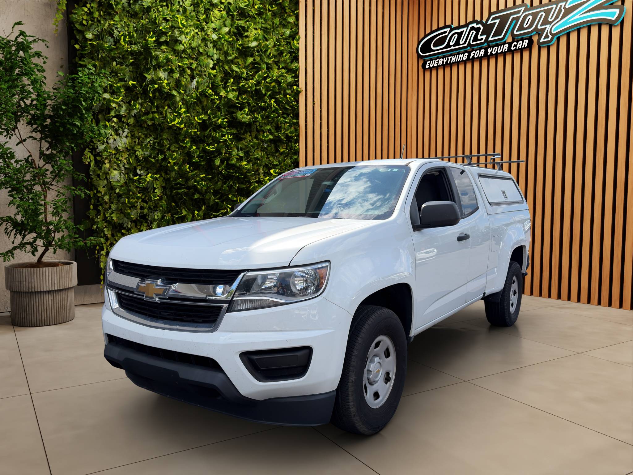 2020 CHEVROLET COLORADO WORK TRUCK EXTENDED CAB LONG BED • CLEAN CARFAX • 1 OWNER ONLY 63K MILES • 3.6L V6 • 8-SPEED AUTOMATIC • REAR-WHEEL DRIVE • TRAILERING PACKAGE • LONG BED Thumbnail