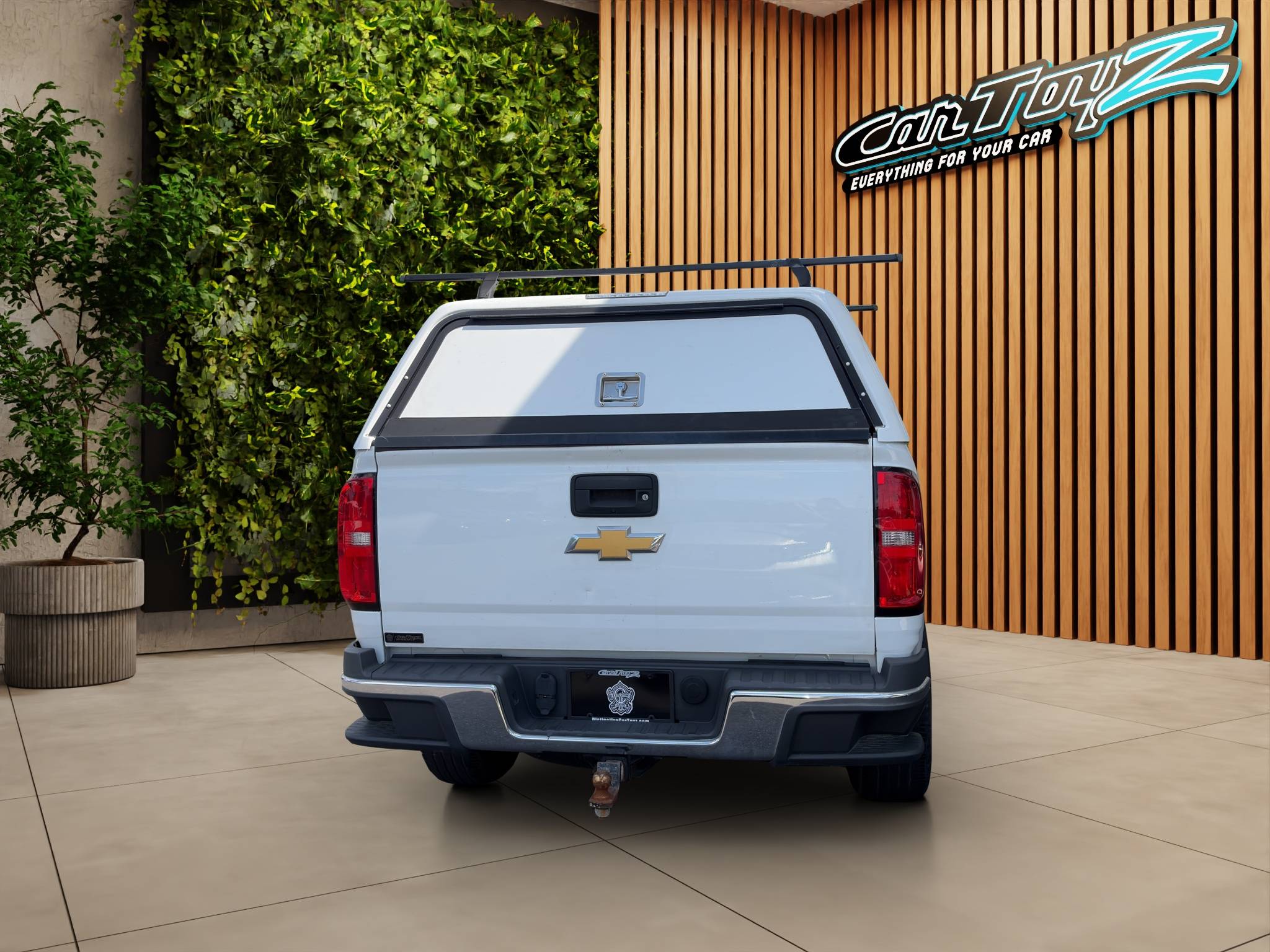 2020 CHEVROLET COLORADO WORK TRUCK EXTENDED CAB LONG BED • CLEAN CARFAX • 1 OWNER ONLY 63K MILES • 3.6L V6 • 8-SPEED AUTOMATIC • REAR-WHEEL DRIVE • TRAILERING PACKAGE • LONG BED Thumbnail