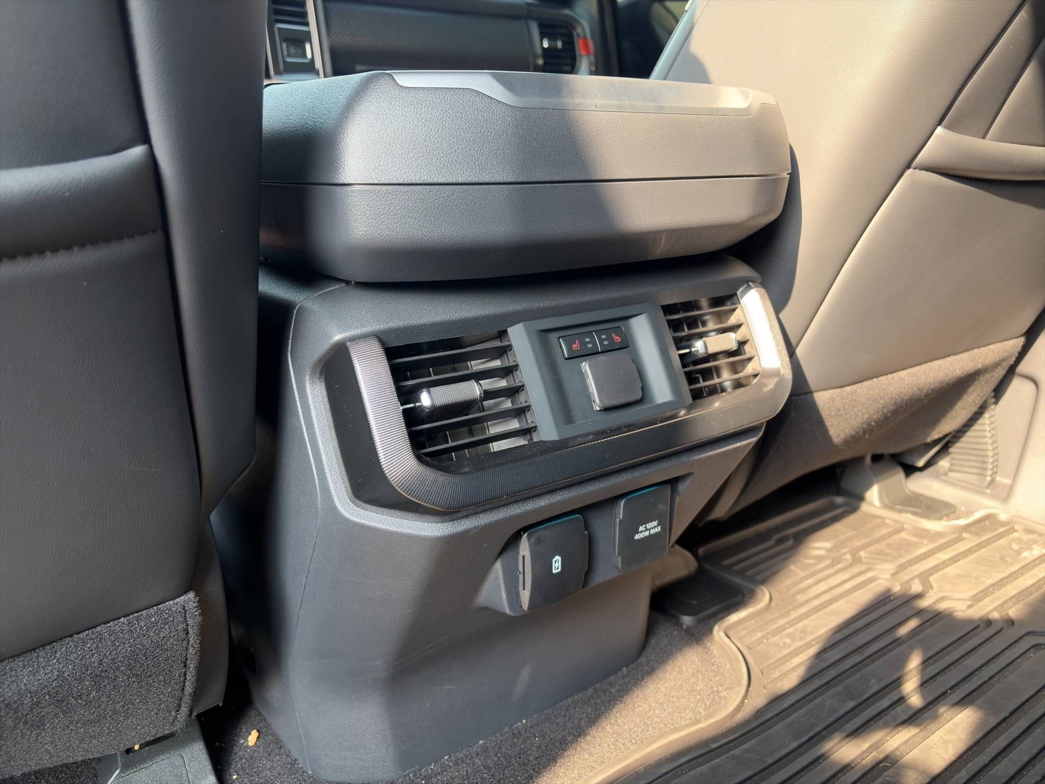2025 FORD F-150 RAPTOR R • CLEAN CARFAX • ONLY 7,945 MILES 5.2L SUPERCHARGED V8 • 4X4 • RAPTOR R • RECARO LEATHER • 37" ALL-TERRAIN TIRES Thumbnail