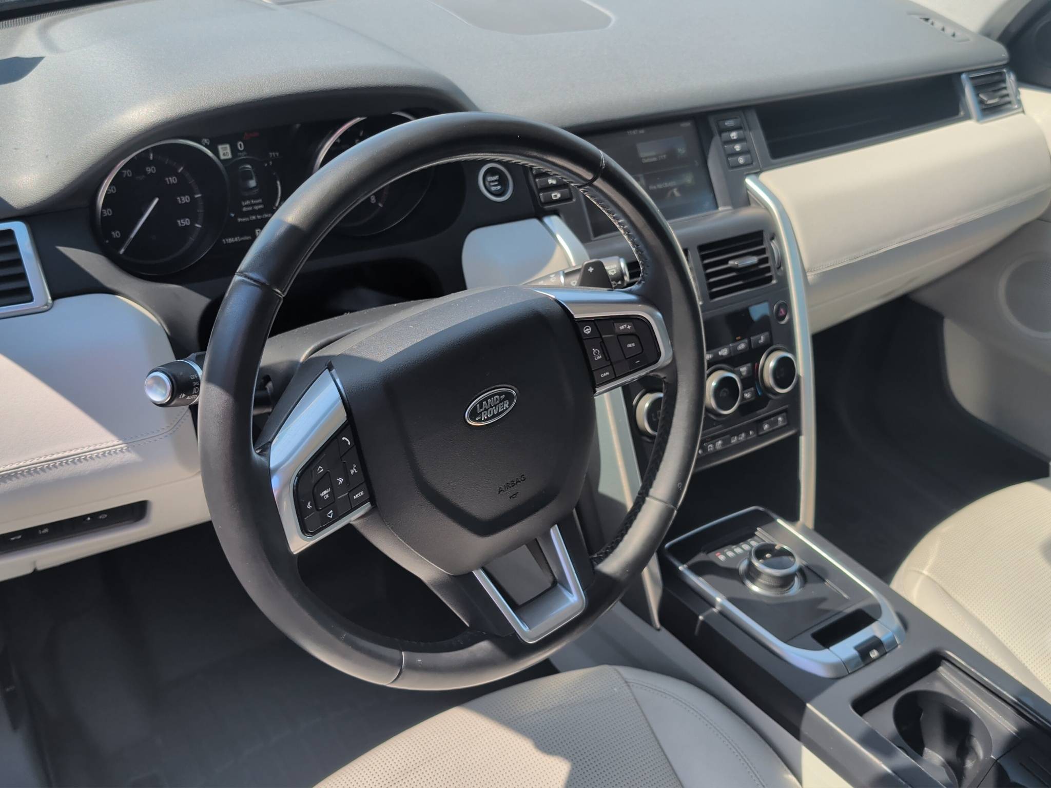 2018 LAND ROVER DISCOVERY SPORT HSE • CLEAN CARFAX • 4WD 118K MILES • 2.0L TURBO • HSE LUXURY SUV • 9-SPEED AUTOMATIC  🚙 CLEAN CARFAX • 118,642 MILES • 4WD • 2.0L TURBOCHARGED I4 • HSE • WHITE EXTERIOR Thumbnail