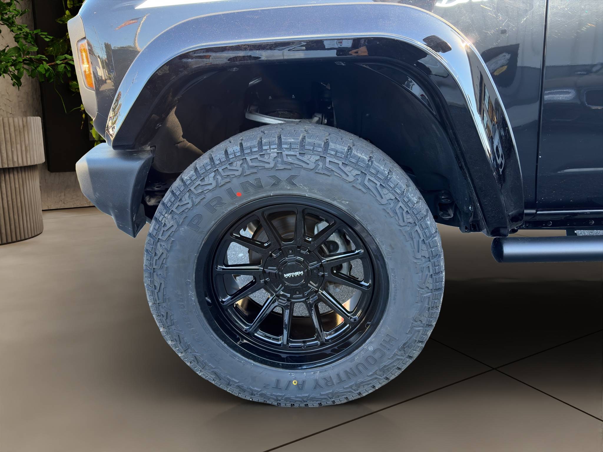 2025 FORD BRONCO BIG BEND 4X4 • CLEAN CARFAX • 1 OWNER ONLY 38K MILES • 2.3L ECOBOOST • 10-SPEED AUTOMATIC • HARDTOP • 32" ALL-TERRAIN TIRES • REMOVABLE TOP Thumbnail