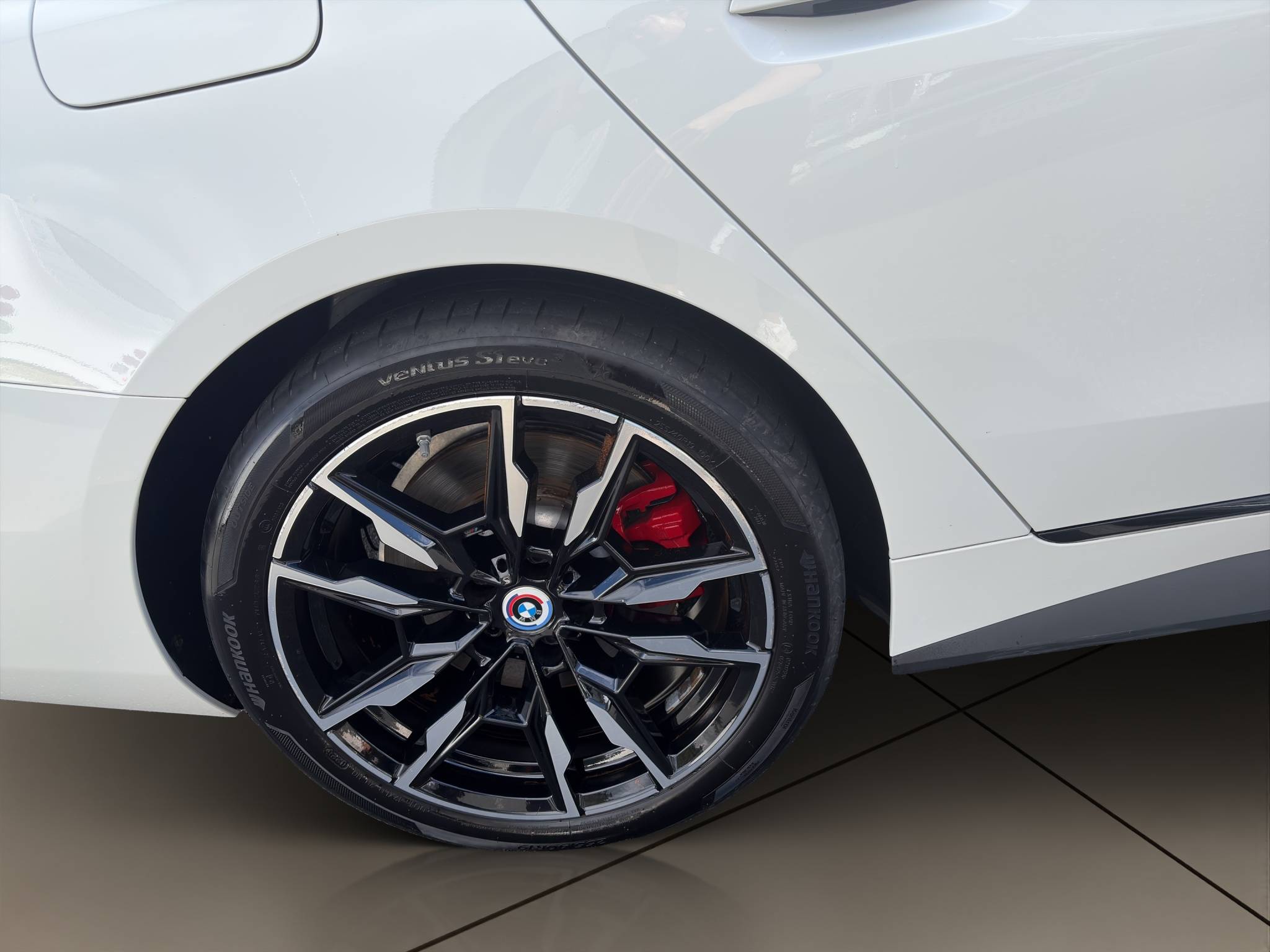 2023 BMW i4 M50 xDRIVE • CLEAN CARFAX • 1 OWNER ONLY 22K MILES • 536 HP ELECTRIC • AWD • PREMIUM PACKAGE • HEADS-UP DISPLAY • BMW CURVED DISPLAY Thumbnail