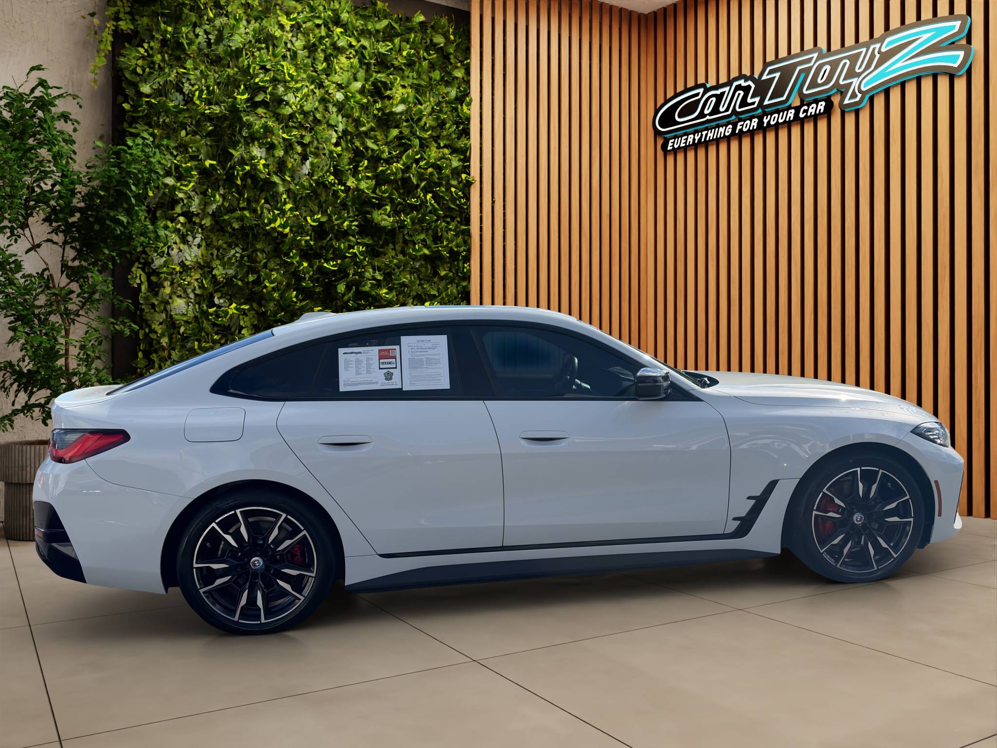 2023 BMW i4 M50 xDRIVE • CLEAN CARFAX • 1 OWNER ONLY 22K MILES • 536 HP ELECTRIC • AWD • PREMIUM PACKAGE • HEADS-UP DISPLAY • BMW CURVED DISPLAY Thumbnail