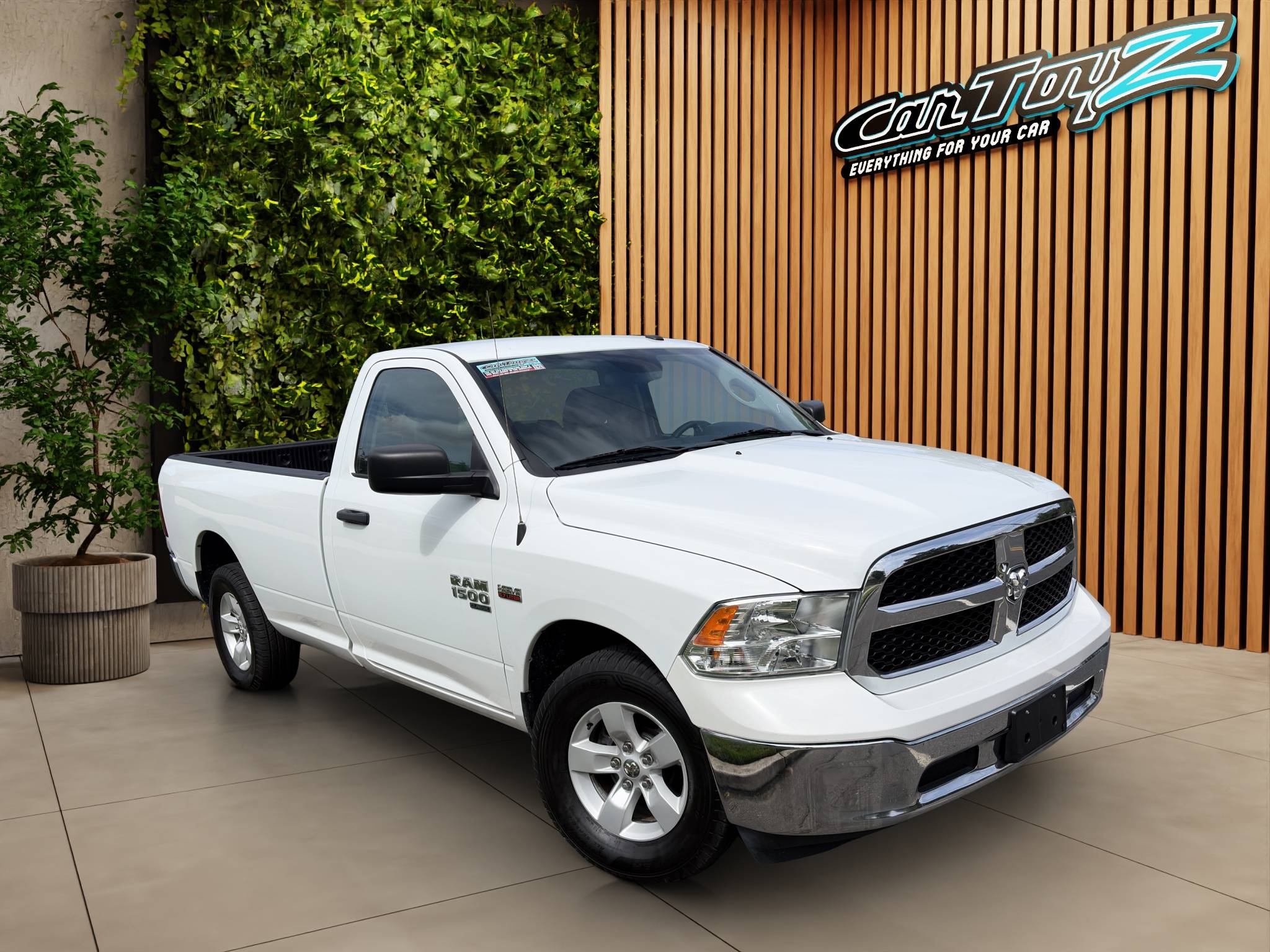 2022 RAM 1500 CLASSIC TRADESMAN • CLEAN CARFAX • 1 OWNER ONLY 46K MILES • 5.7L HEMI V8 • 8-SPEED AUTOMATIC • 4X2 • REGULAR CAB • CHROME PACKAGE for sale near Atlantic City, NJ - Distinctive Car Toyz
