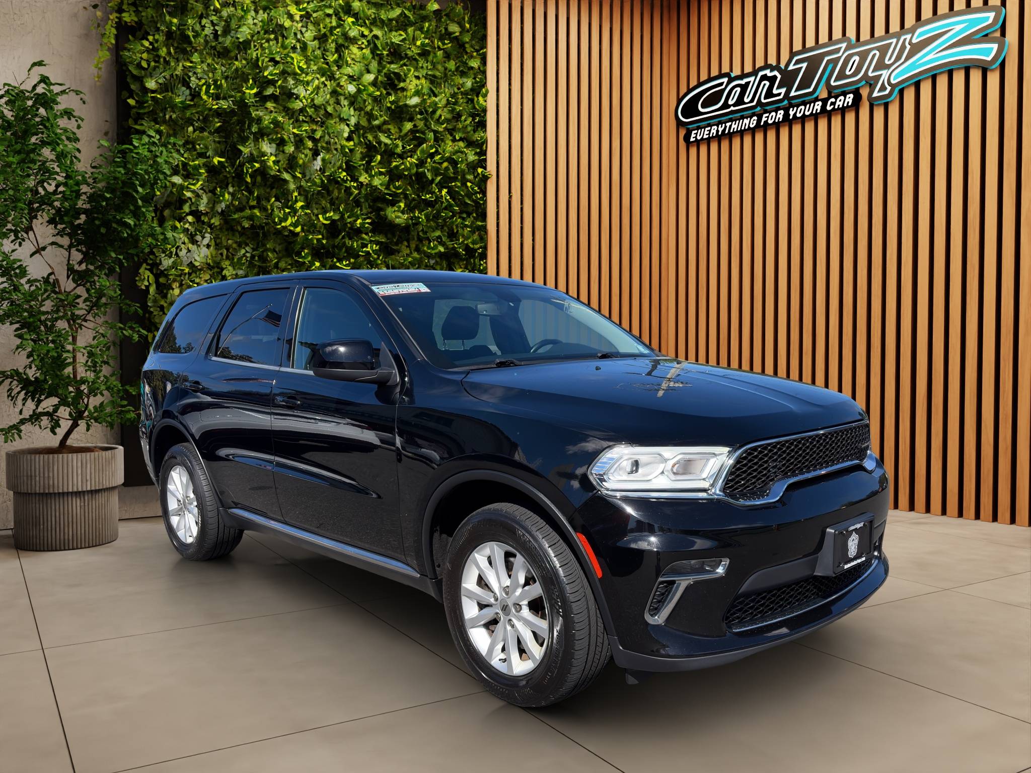 2021 DODGE DURANGO SXT • CLEAN CARFAX • 1 OWNER 74,523 MILES • AWD • 3.6L V6 • 8-SPEED AUTOMATIC • APPLE CARPLAY • BACKUP CAMERA for sale in Egg Harbor Township, NJ - Distinctive Car Toyz