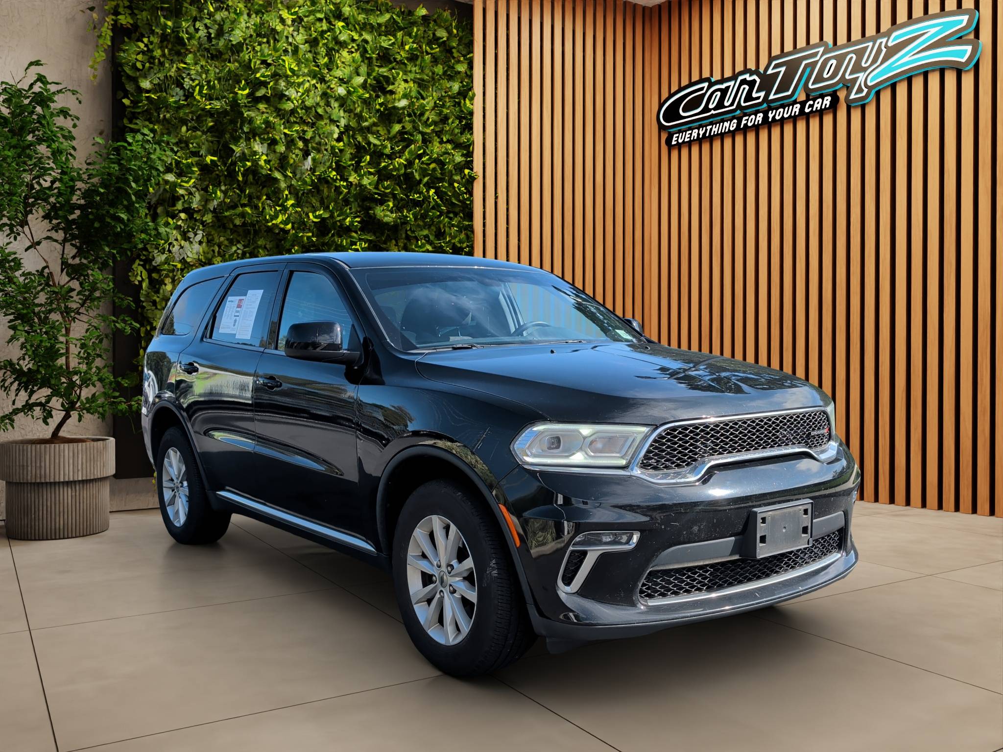 2021 DODGE DURANGO SXT AWD • CLEAN CARFAX • 1 OWNER 72,573 MILES • AWD • 3.6L V6 • 8-SPEED AUTOMATIC • APPLE CARPLAY • 3RD-ROW DELETE for sale in Egg Harbor Township, NJ - Distinctive Car Toyz