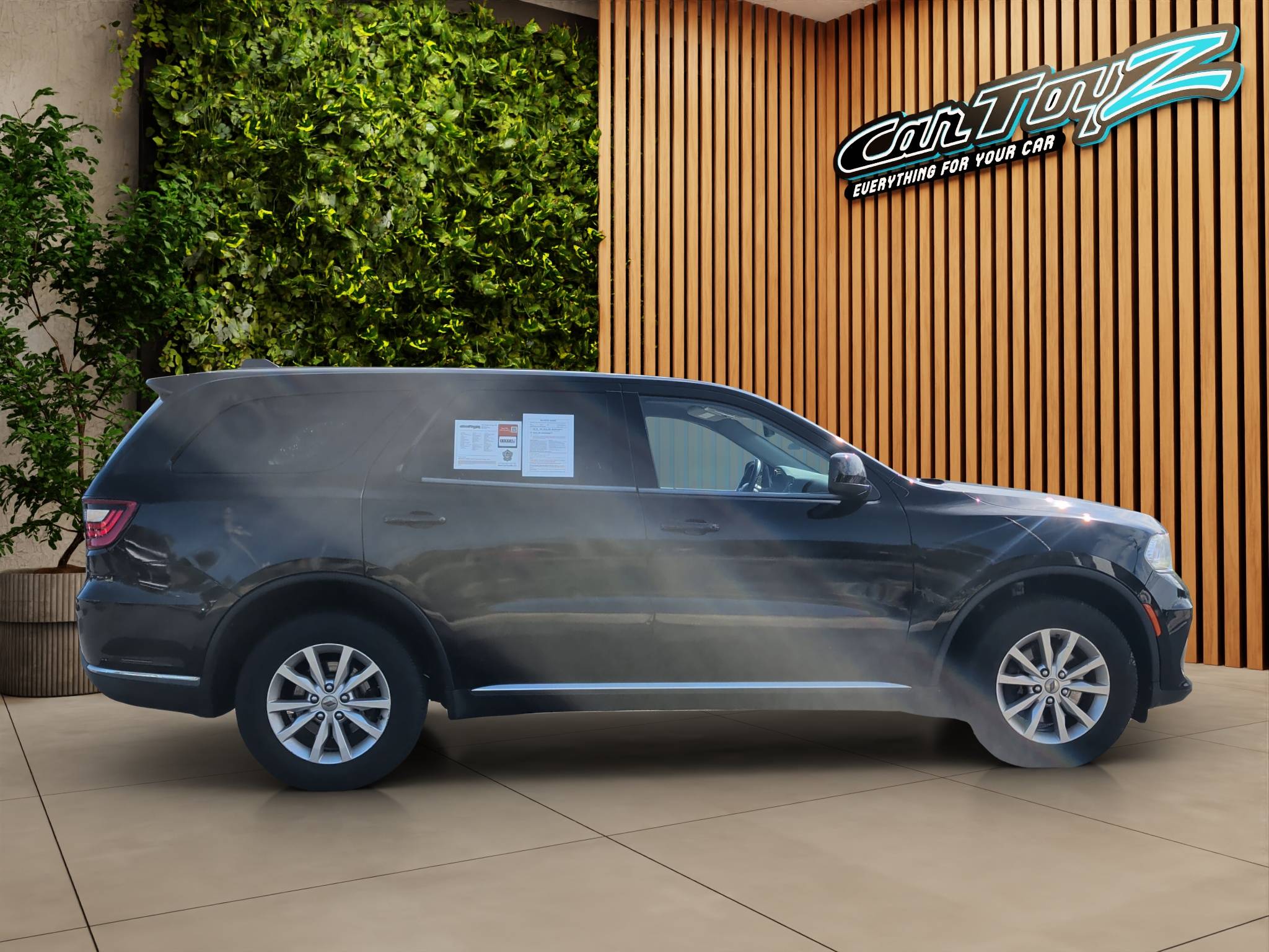 2021 DODGE DURANGO SXT AWD • CLEAN CARFAX • 1 OWNER 72,573 MILES • AWD • 3.6L V6 • 8-SPEED AUTOMATIC • APPLE CARPLAY • 3RD-ROW DELETE Thumbnail