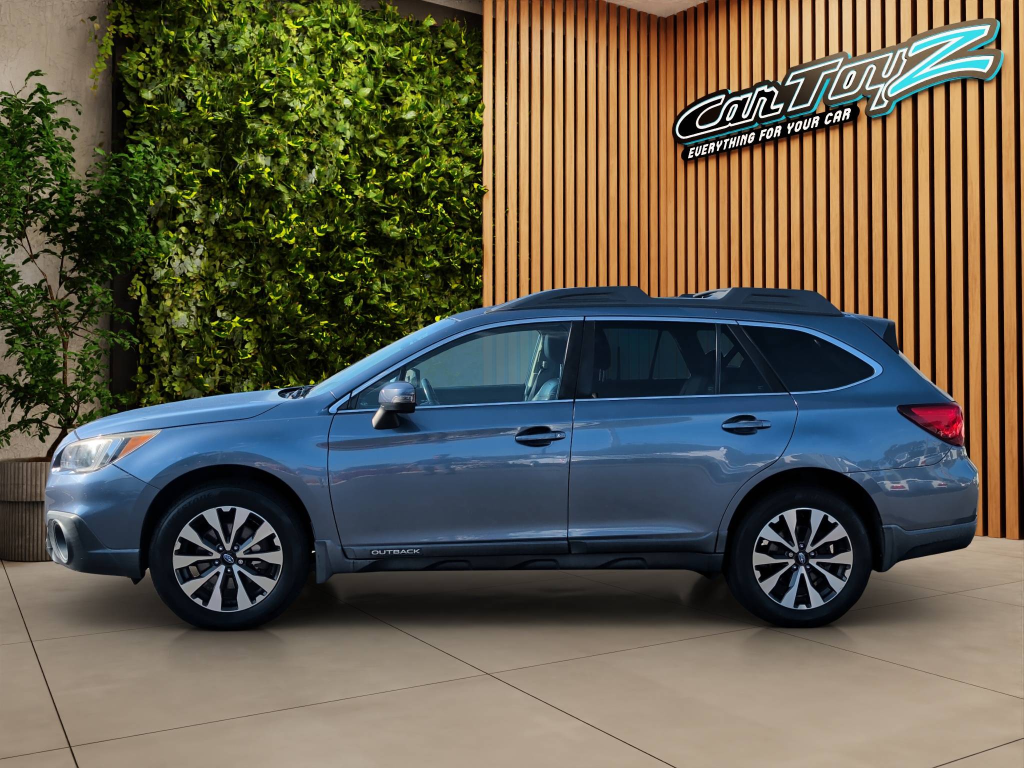 2017 Subaru Outback 2.5i Limited. Thumbnail