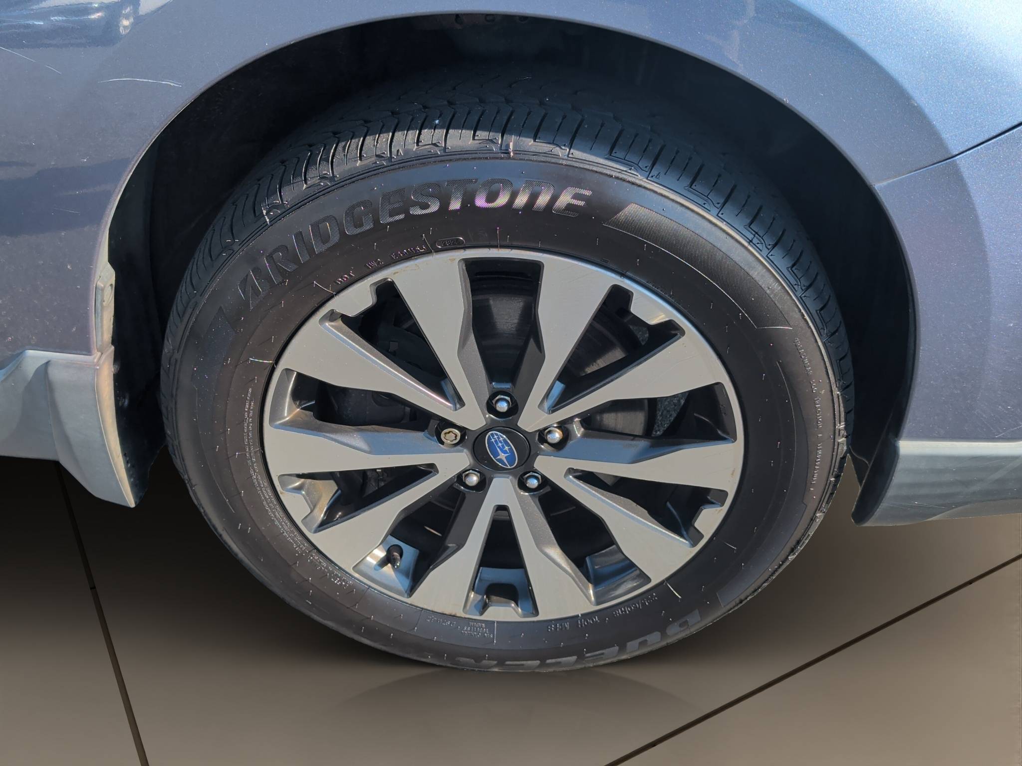 2017 Subaru Outback 2.5i Limited. Thumbnail