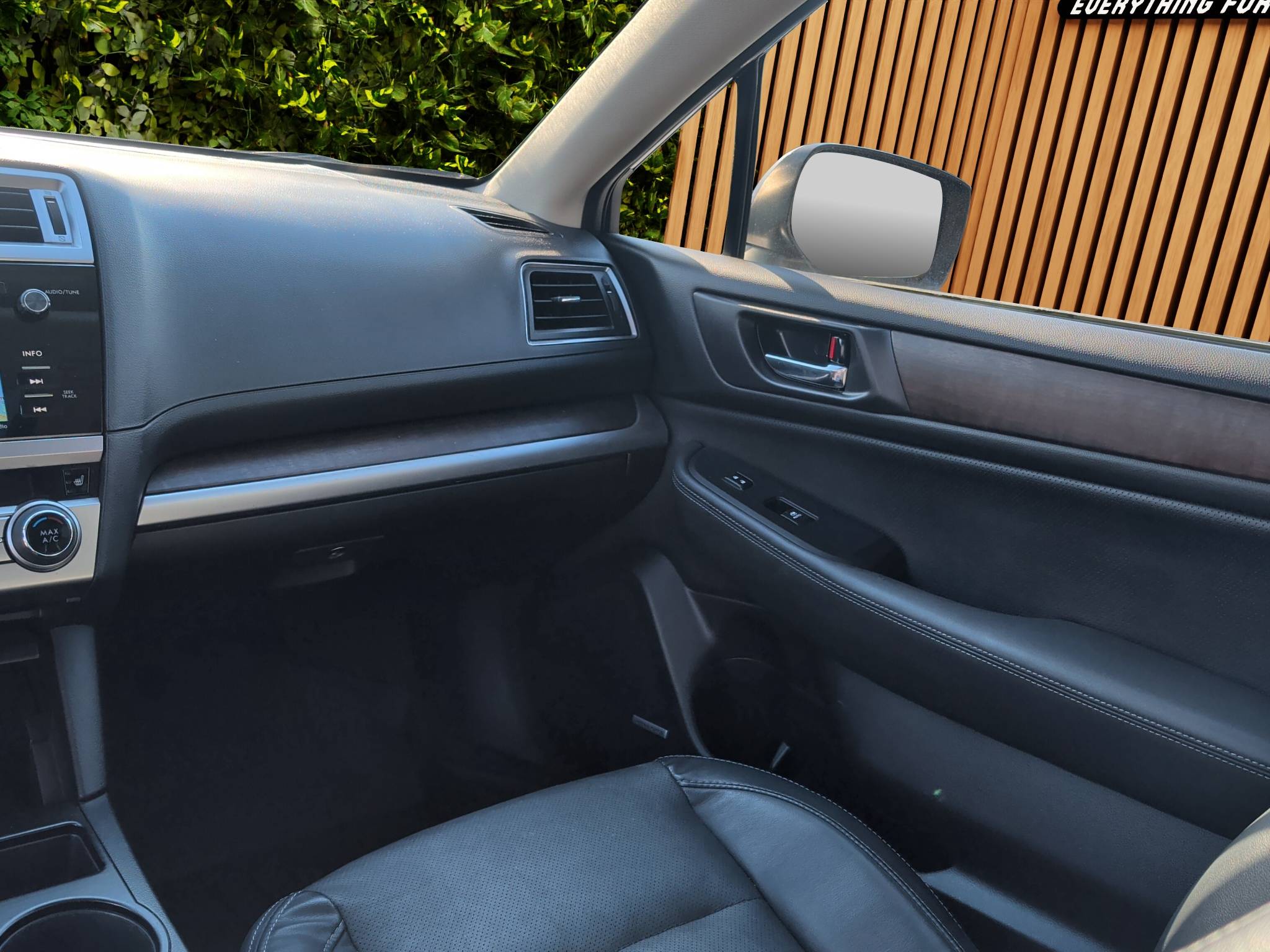 2017 Subaru Outback 2.5i Limited. Thumbnail