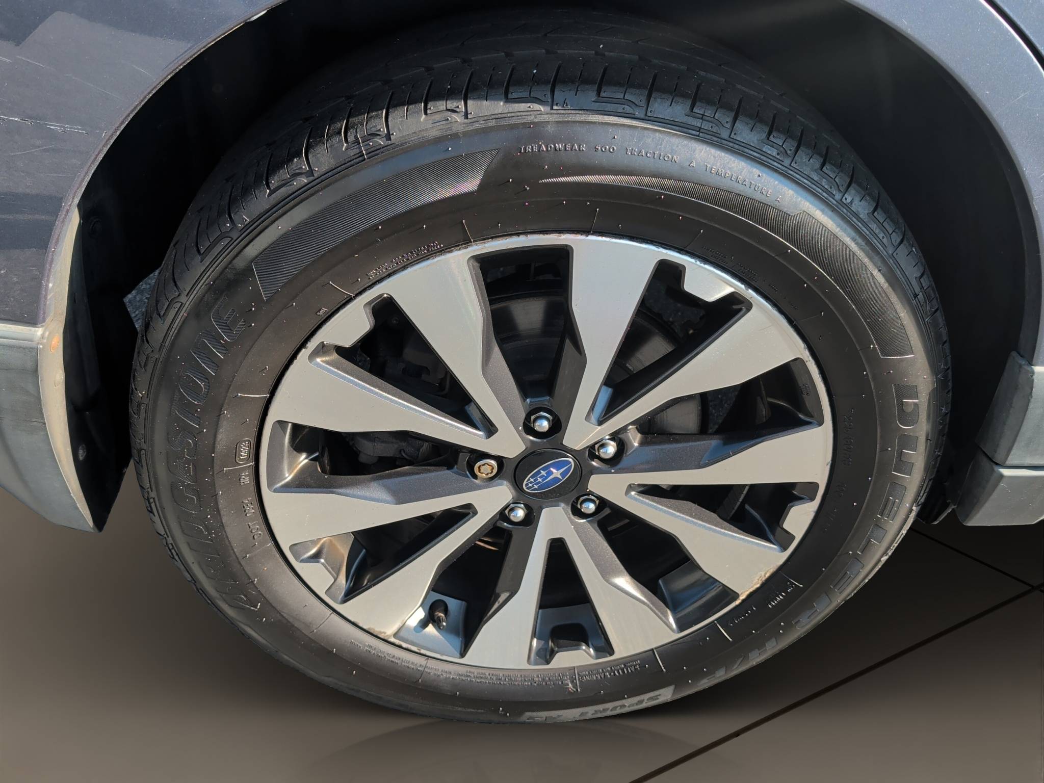 2017 Subaru Outback 2.5i Limited. Thumbnail