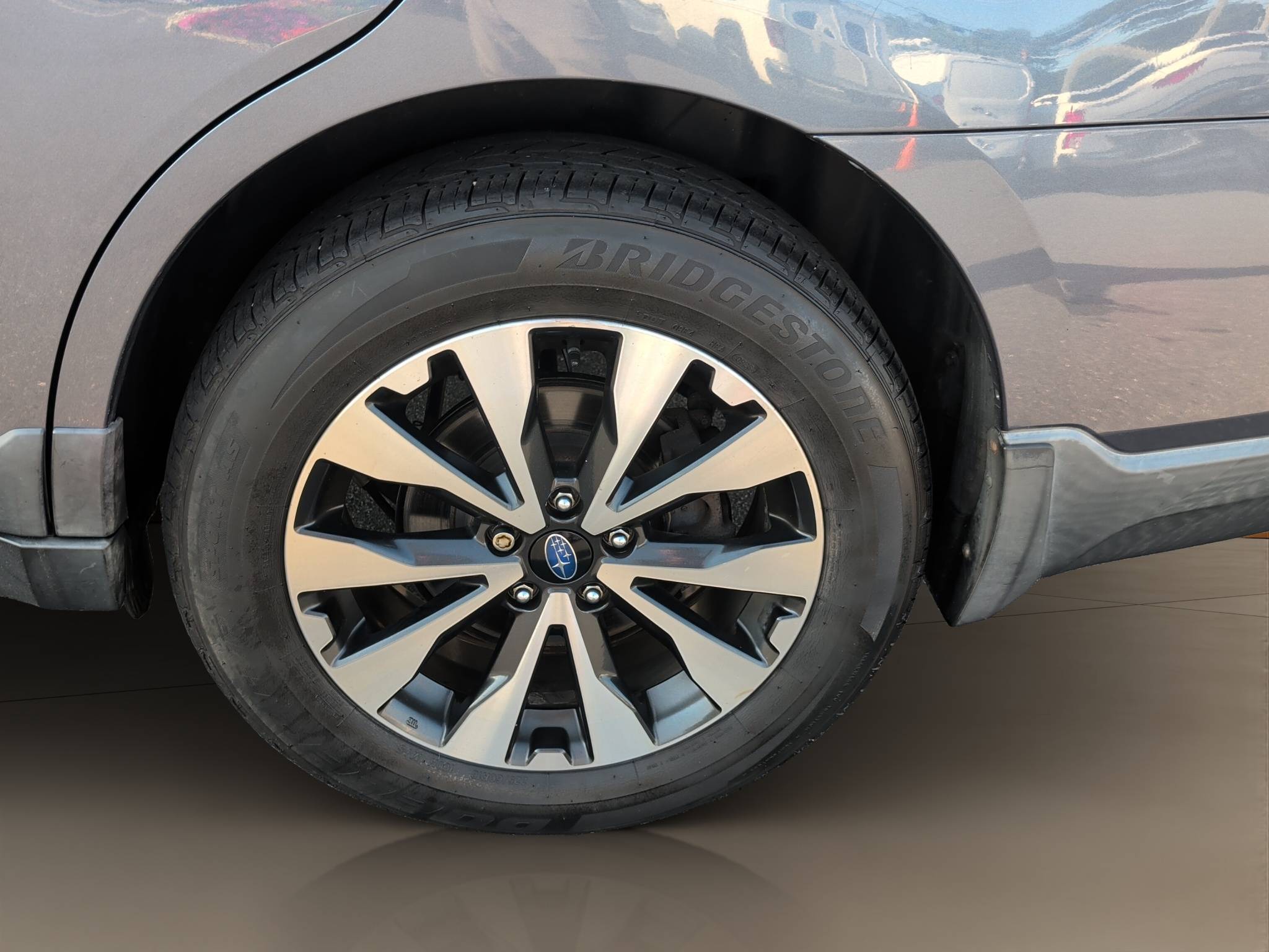 2017 Subaru Outback 2.5i Limited. Thumbnail