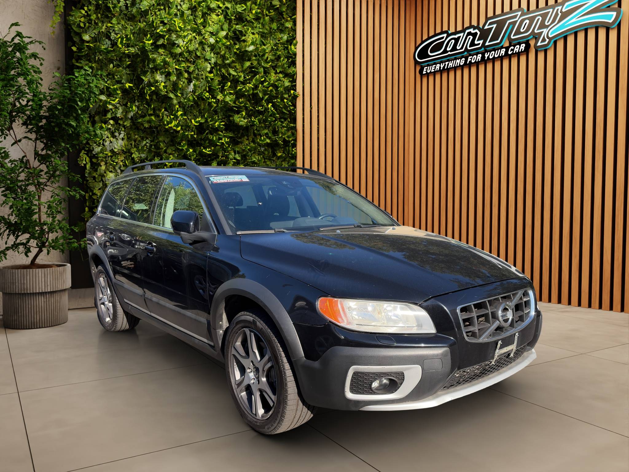2013 VOLVO XC70 T6 • DEALER SPECIAL • AS-IS  154,003 MILES • TURBOCHARGED I6 • AWD • GEARTRONIC AUTOMATIC • CLEAN CARFAX  🔥 CLEAN CARFAX • 1 OWNER • 154,003 MILES • 2013 VOLVO XC70 T6 • AWD • AS-IS SPECIAL Thumbnail