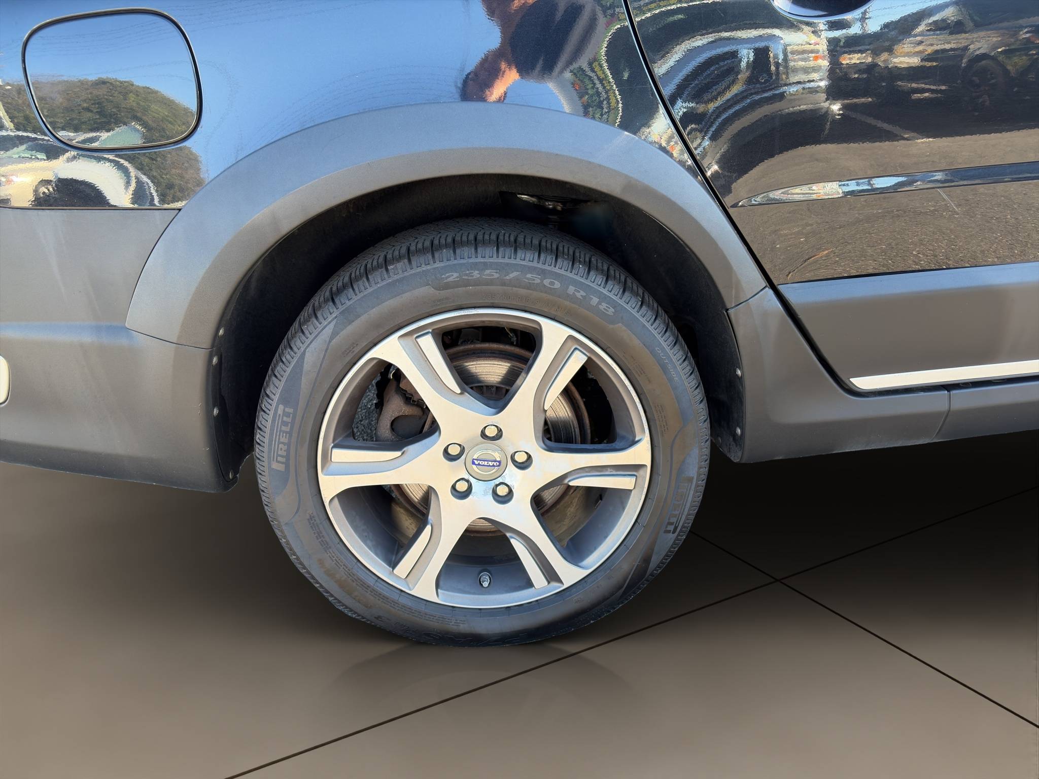2013 VOLVO XC70 T6 • DEALER SPECIAL • AS-IS  154,003 MILES • TURBOCHARGED I6 • AWD • GEARTRONIC AUTOMATIC • CLEAN CARFAX  🔥 CLEAN CARFAX • 1 OWNER • 154,003 MILES • 2013 VOLVO XC70 T6 • AWD • AS-IS SPECIAL Thumbnail