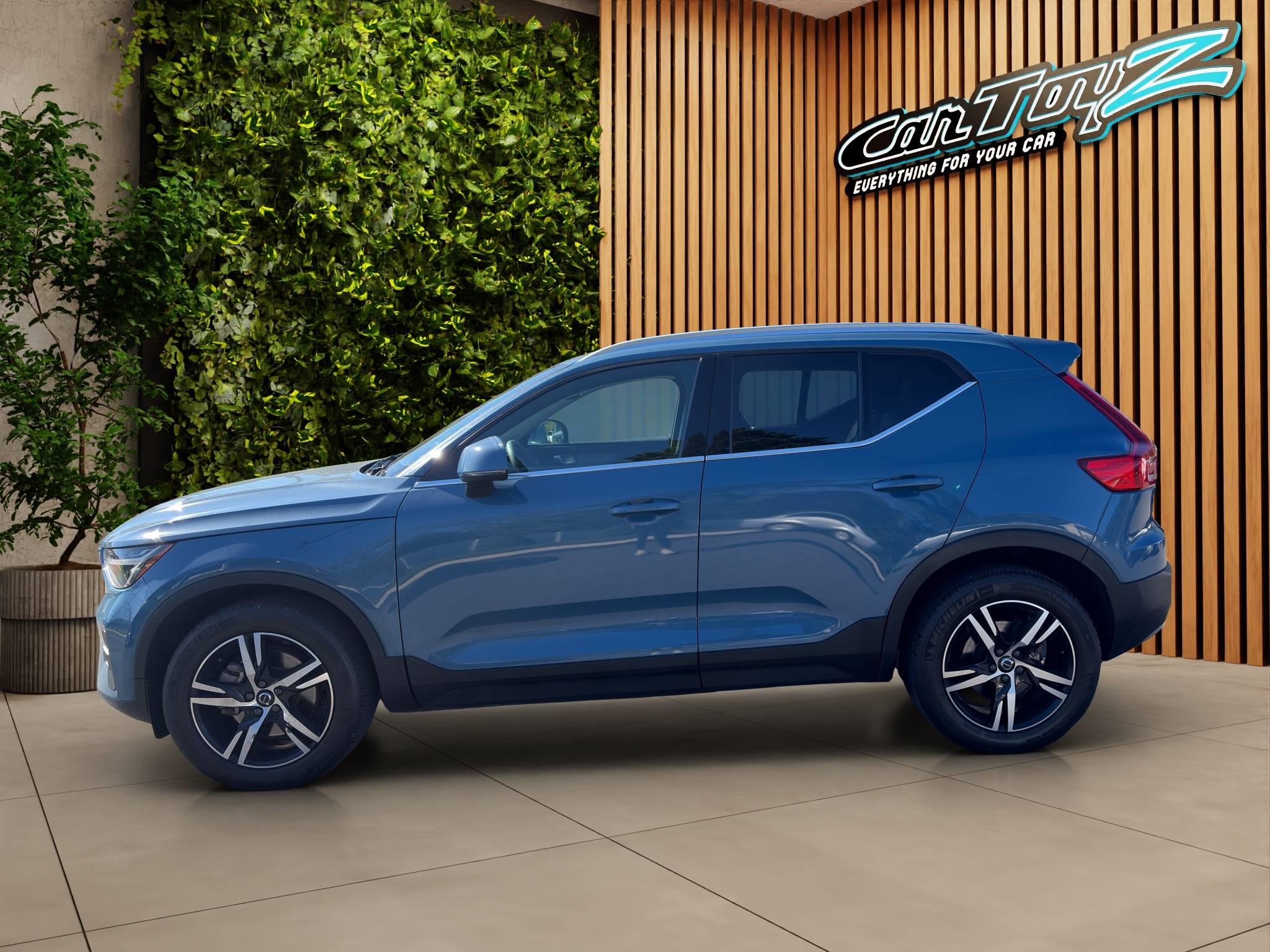 2023 VOLVO XC40 B5 PLUS BRIGHT THEME • DEALER SPECIAL • AS-IS  54,881 MILES • TURBOCHARGED MILD HYBRID • AWD • GEARTRONIC AUTOMATIC • 1 OWNER  🔥 1 OWNER • 54,881 MILES • 2023 VOLVO XC40 B5 PLUS • AWD • LUXURY SUV • AS-IS SPECIAL Thumbnail