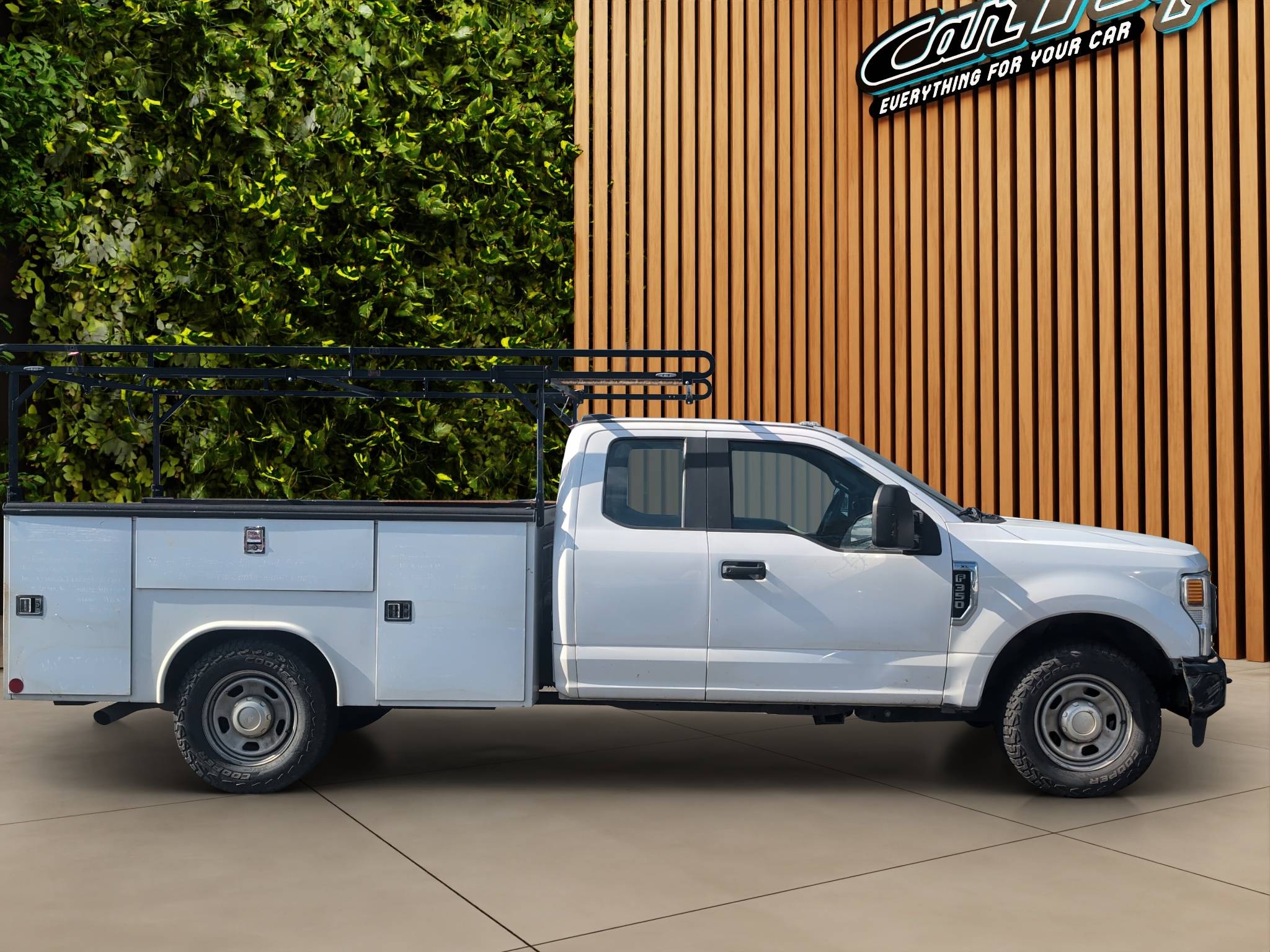 2021 FORD F-350 SUPER DUTY XL • READING UTILITY BED • WORK TRUCK  122,133 MILES • 6.2L V8 FLEX FUEL • RWD • 10-SPEED AUTOMATIC • 1 OWNER Thumbnail