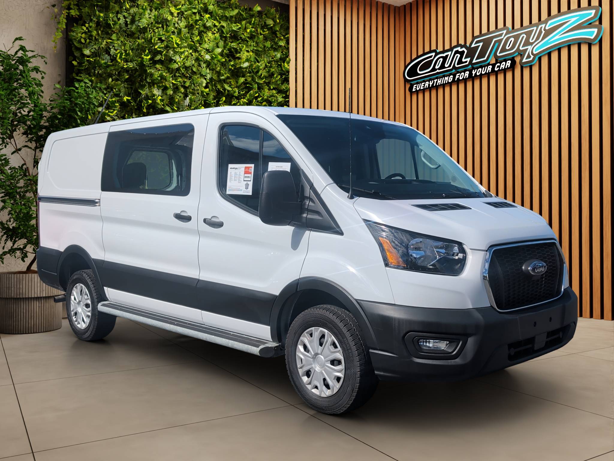 2024 FORD TRANSIT-250 BASE • LOW-MILEAGE CARGO VAN  21,515 MILES • 3.5L V6 FLEX FUEL • RWD • 10-SPEED AUTOMATIC • CLEAN CARFAX