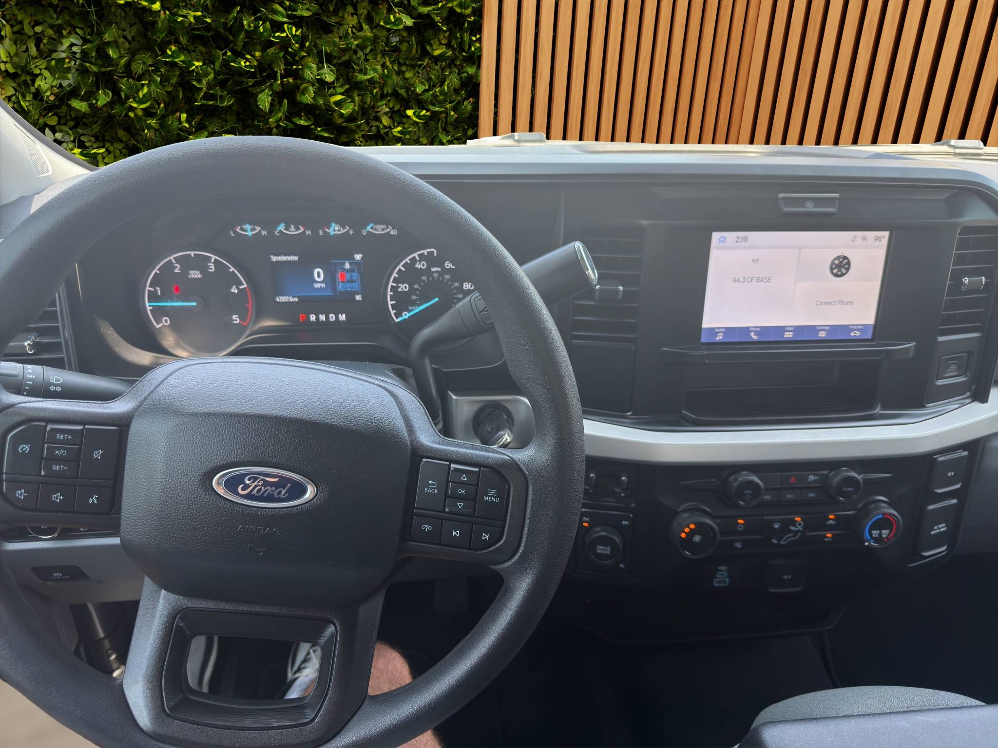 2025 Ford F-250SD Thumbnail