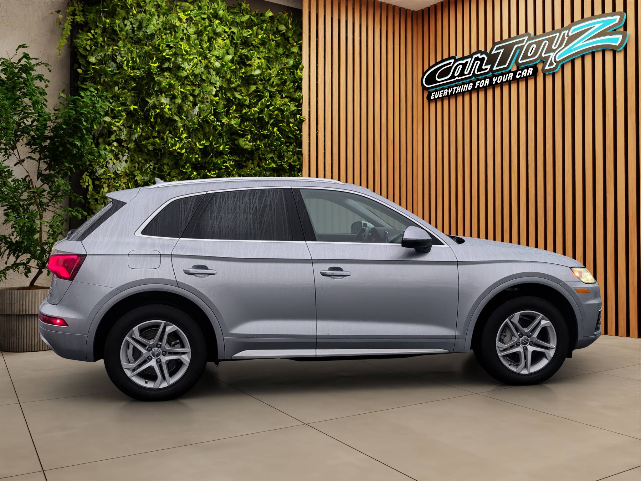 2018 AUDI Q5 PREMIUM PLUS • DEALER SPECIAL • AS-IS  98,913 MILES • 2.0L TURBO • QUATTRO AWD • 7-SPEED S TRONIC • 1 OWNER   1 OWNER • 2018 AUDI Q5 PREMIUM PLUS • QUATTRO AWD • LUXURY SUV • AS-IS SPECIAL Thumbnail