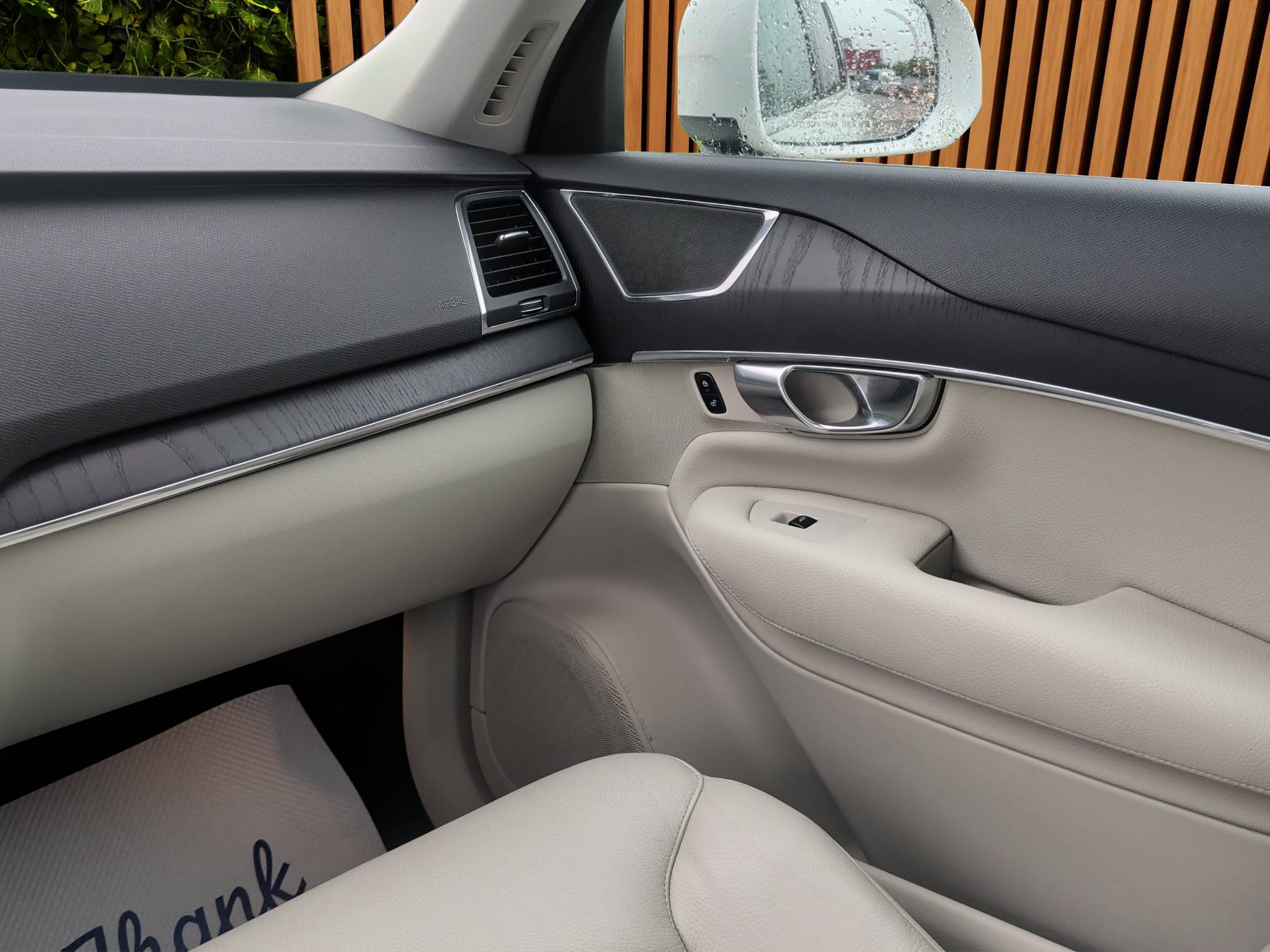 2020 VOLVO XC90 T6 MOMENTUM AWD  65,542 MILES • CLEAN CARFAX • ALL-WHEEL DRIVE Thumbnail