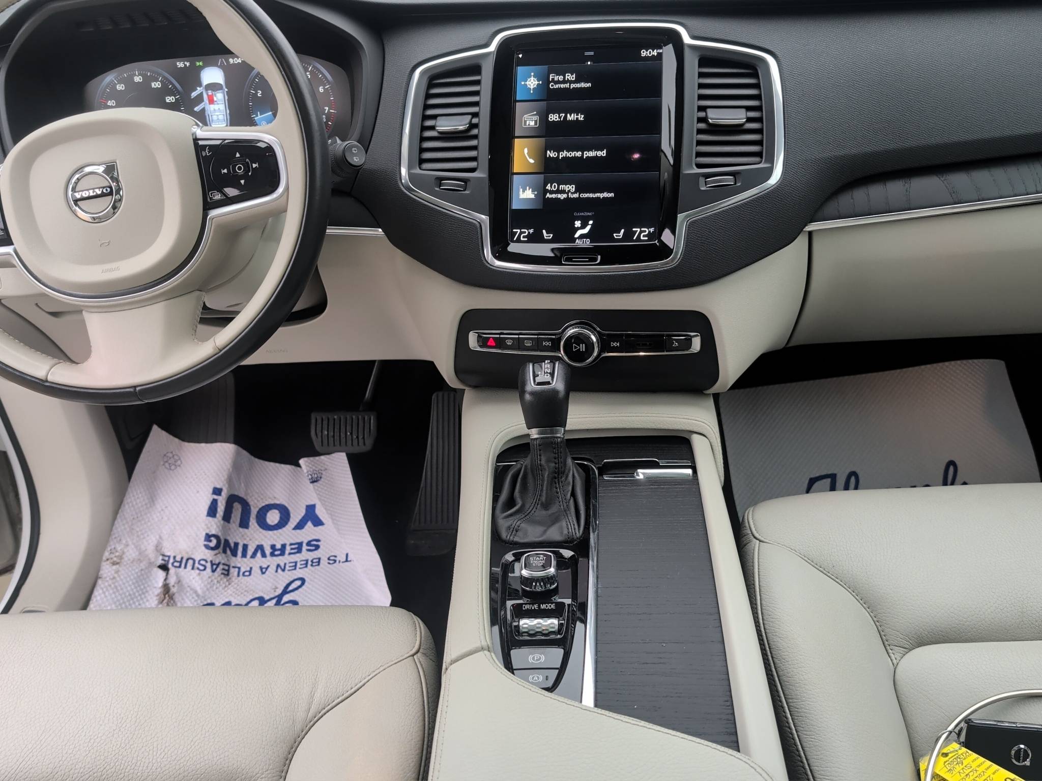 2020 VOLVO XC90 T6 MOMENTUM AWD  65,542 MILES • CLEAN CARFAX • ALL-WHEEL DRIVE Thumbnail