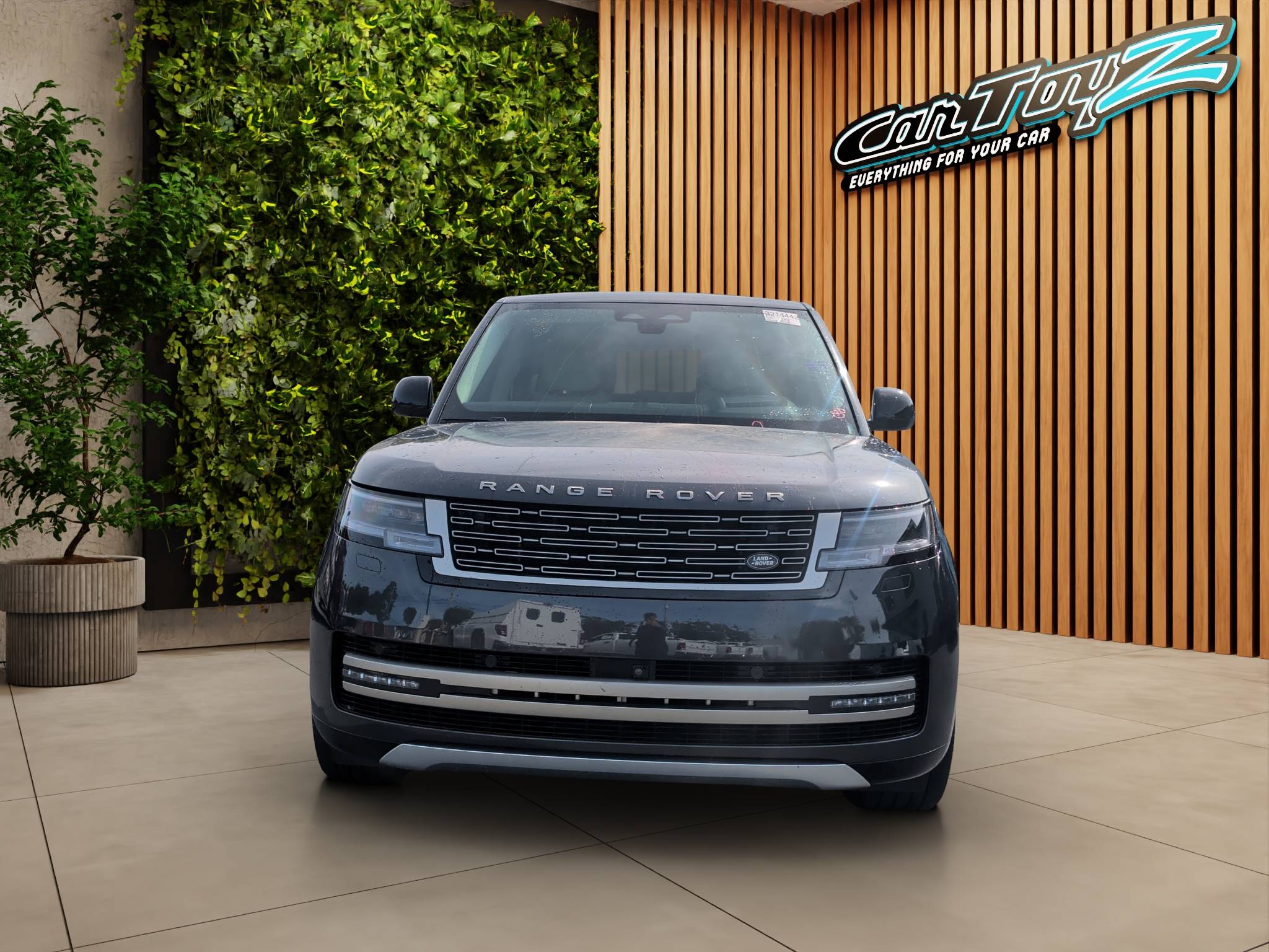 2024 Land Rover Range Rover Thumbnail