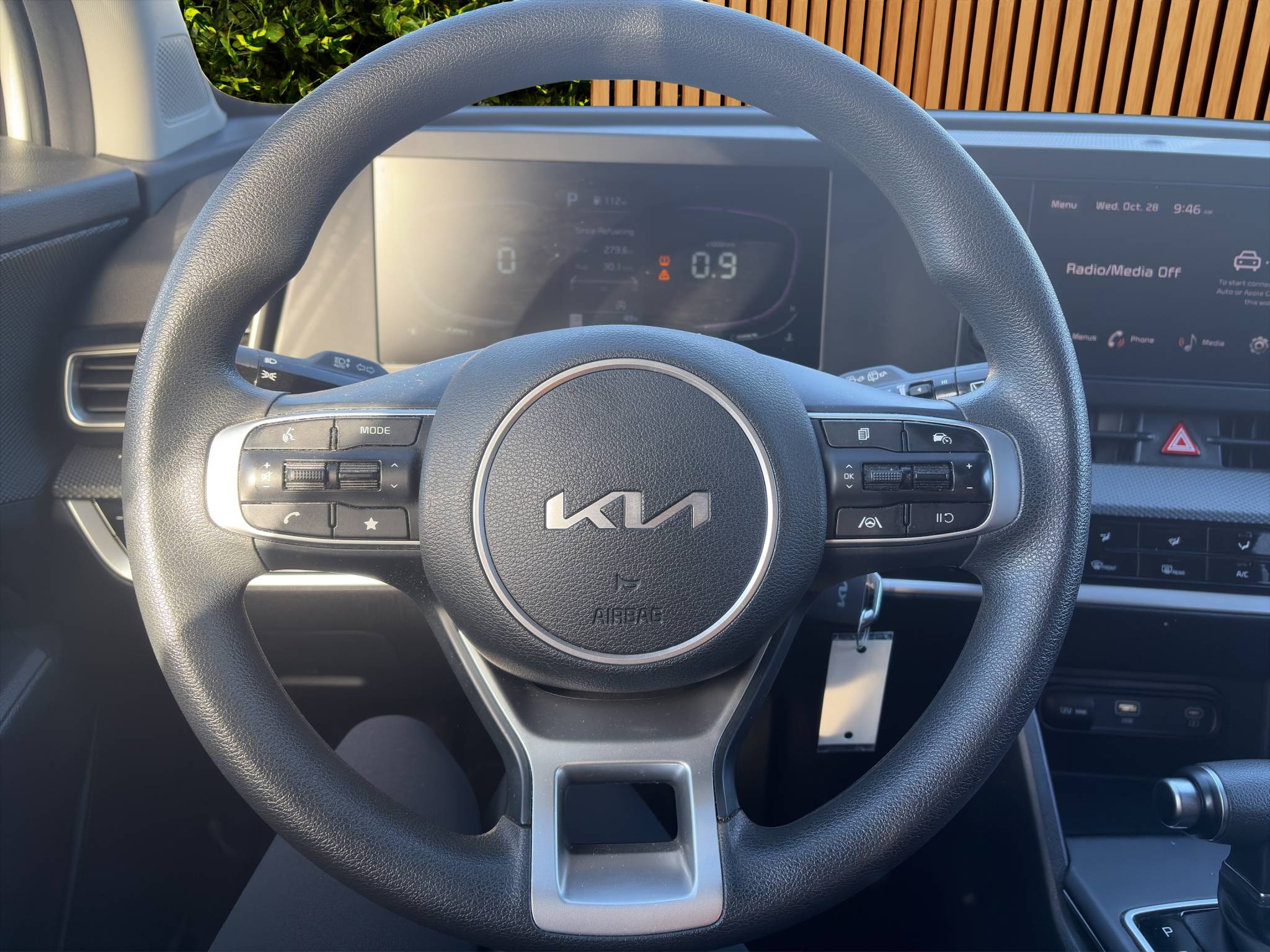 2023 KIA SPORTAGE LX AWD  39,086 MILES • CLEAN CARFAX • 1 OWNER • AWD Thumbnail