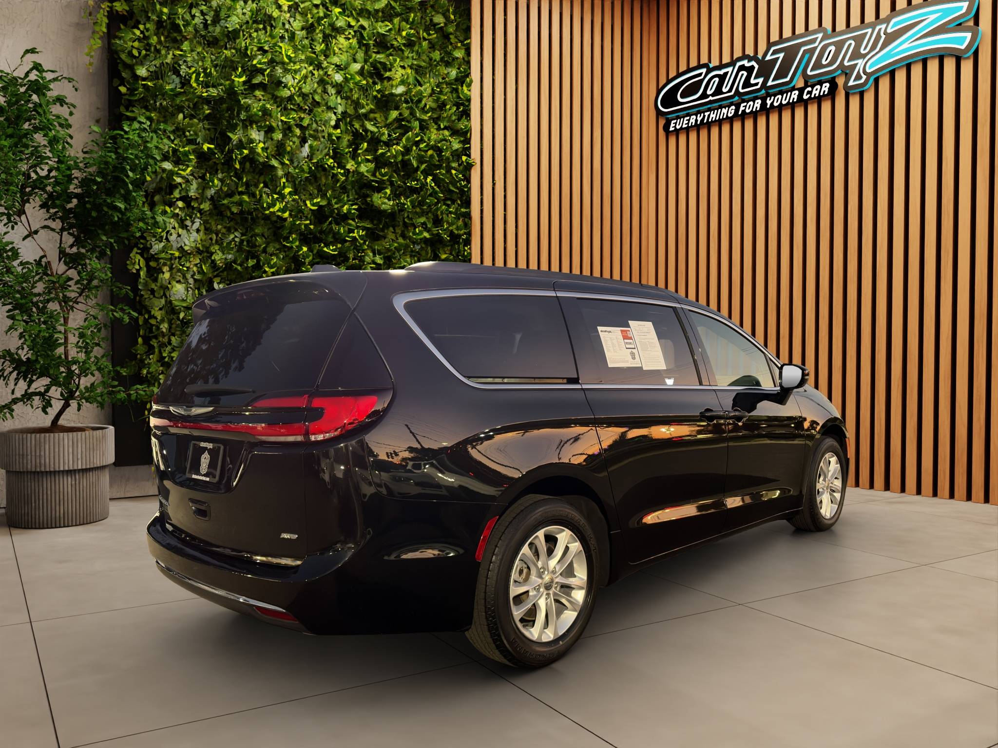 2022 CHRYSLER PACIFICA TOURING AWD  69,829 MILES • CLEAN CARFAX • 1 OWNER • AWD Thumbnail