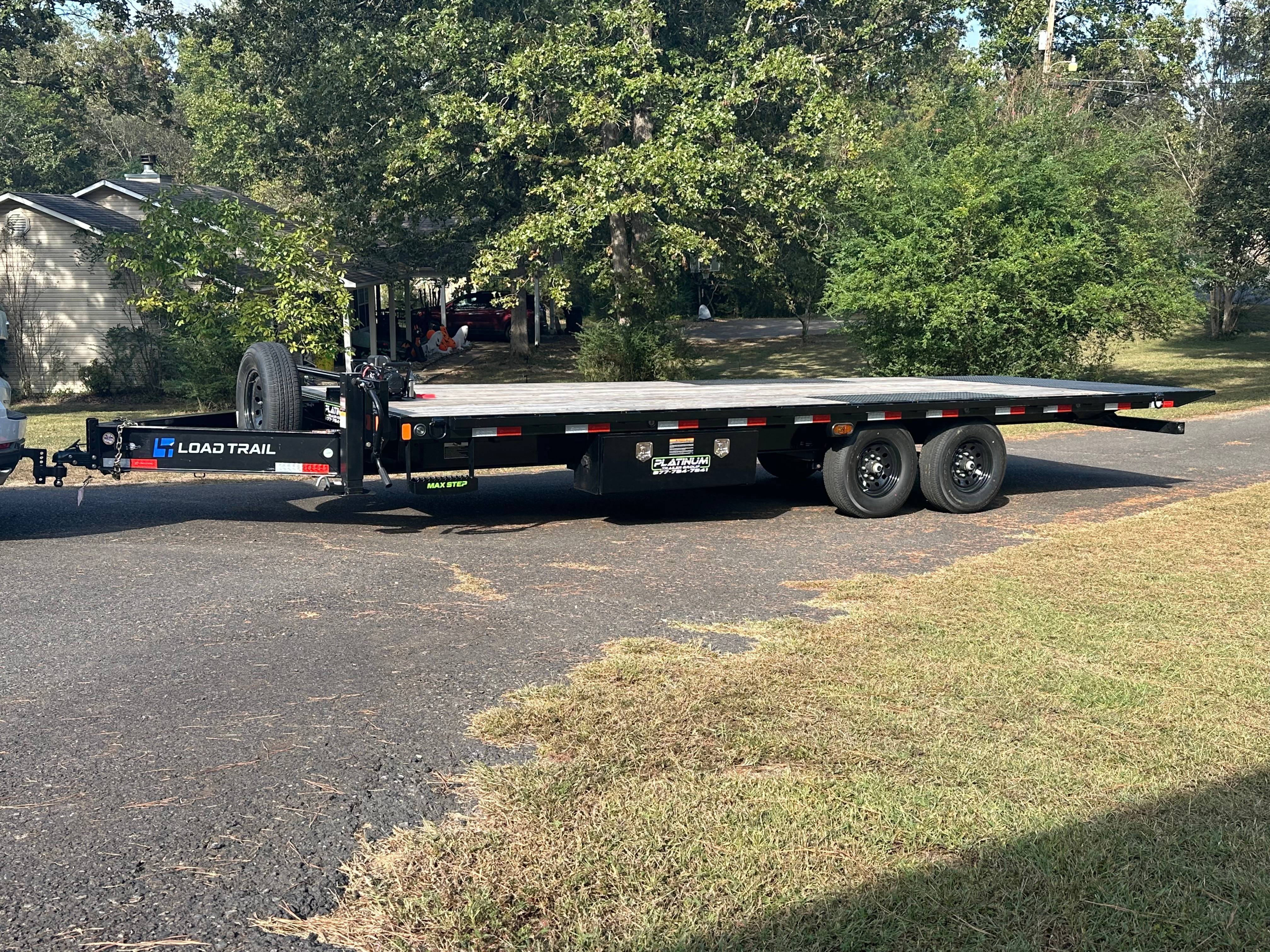 24 foot deck over tilt trailer rental in Hot Springs, AR